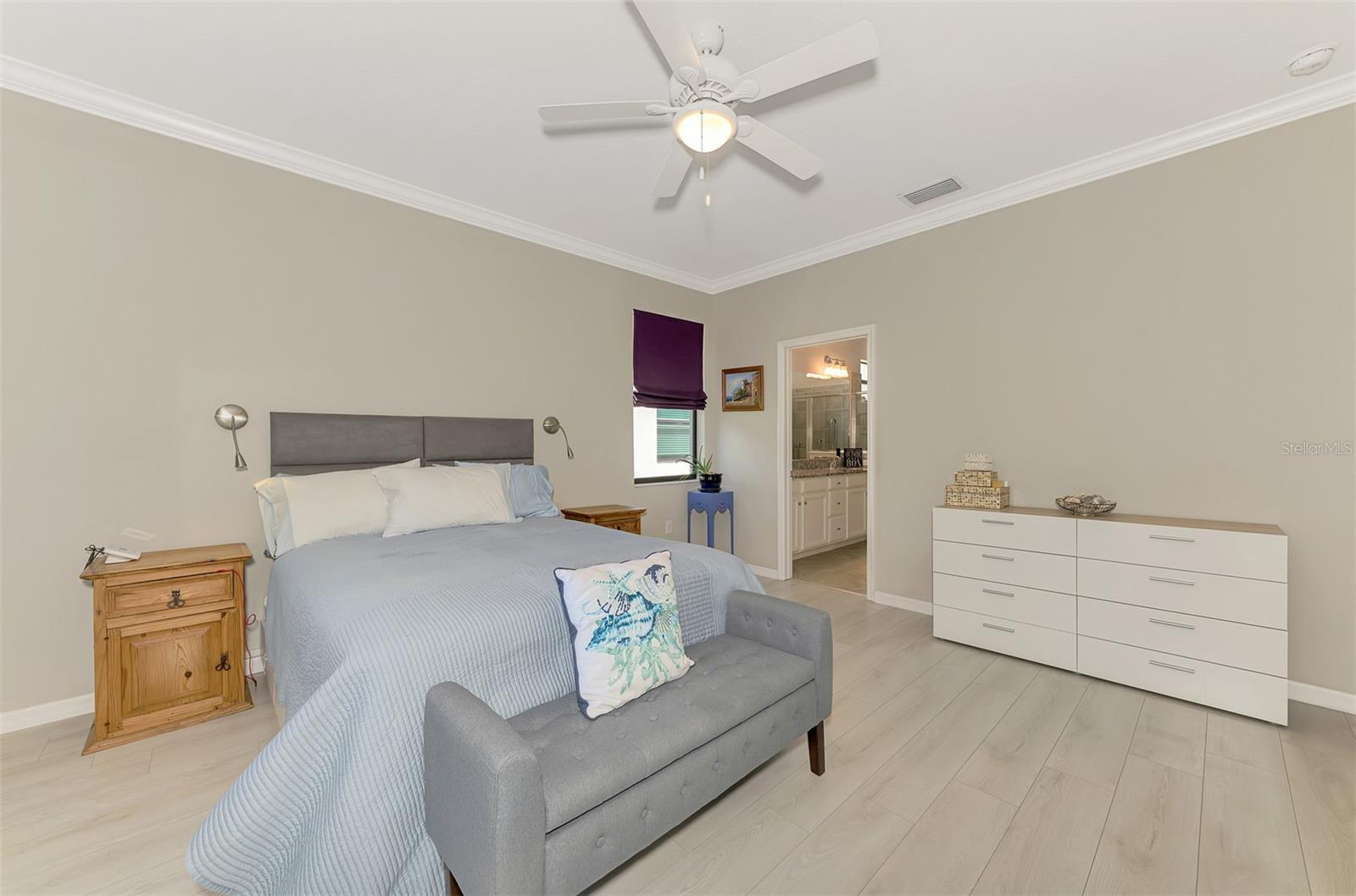 Image 31 of 84 For 9829 Hilltop Drive