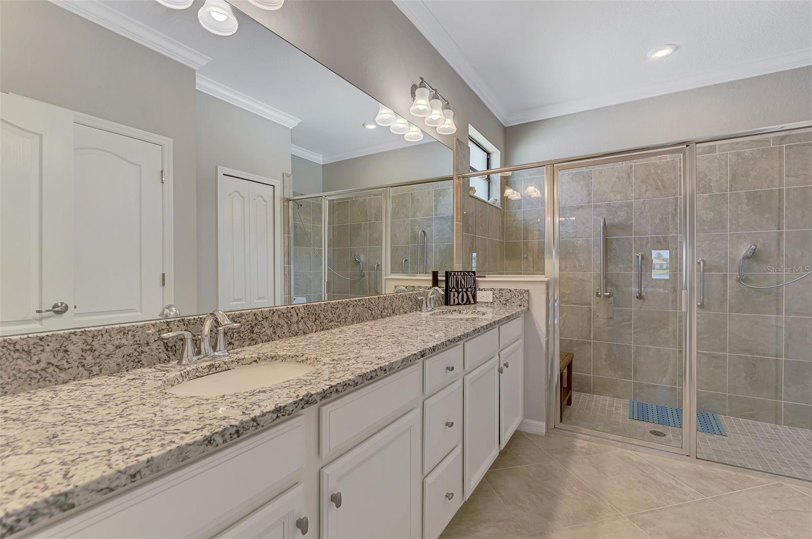 Image 33 of 84 For 9829 Hilltop Drive