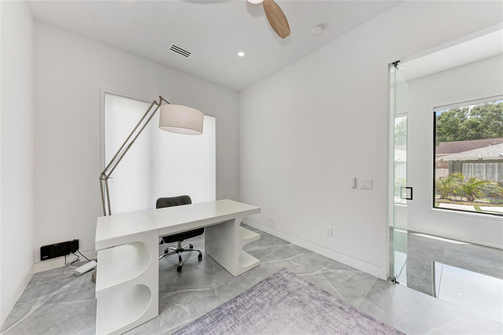 Image 32 of 88 For 1716 9th Street