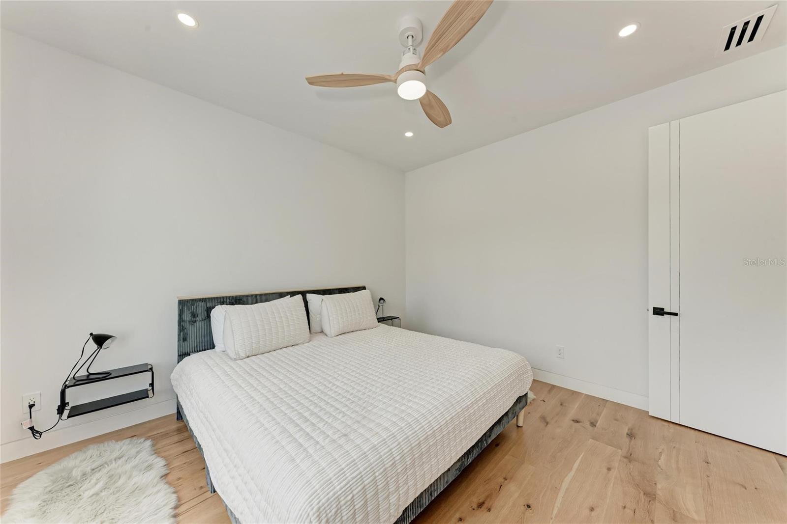 Image 47 of 88 For 1716 9th Street