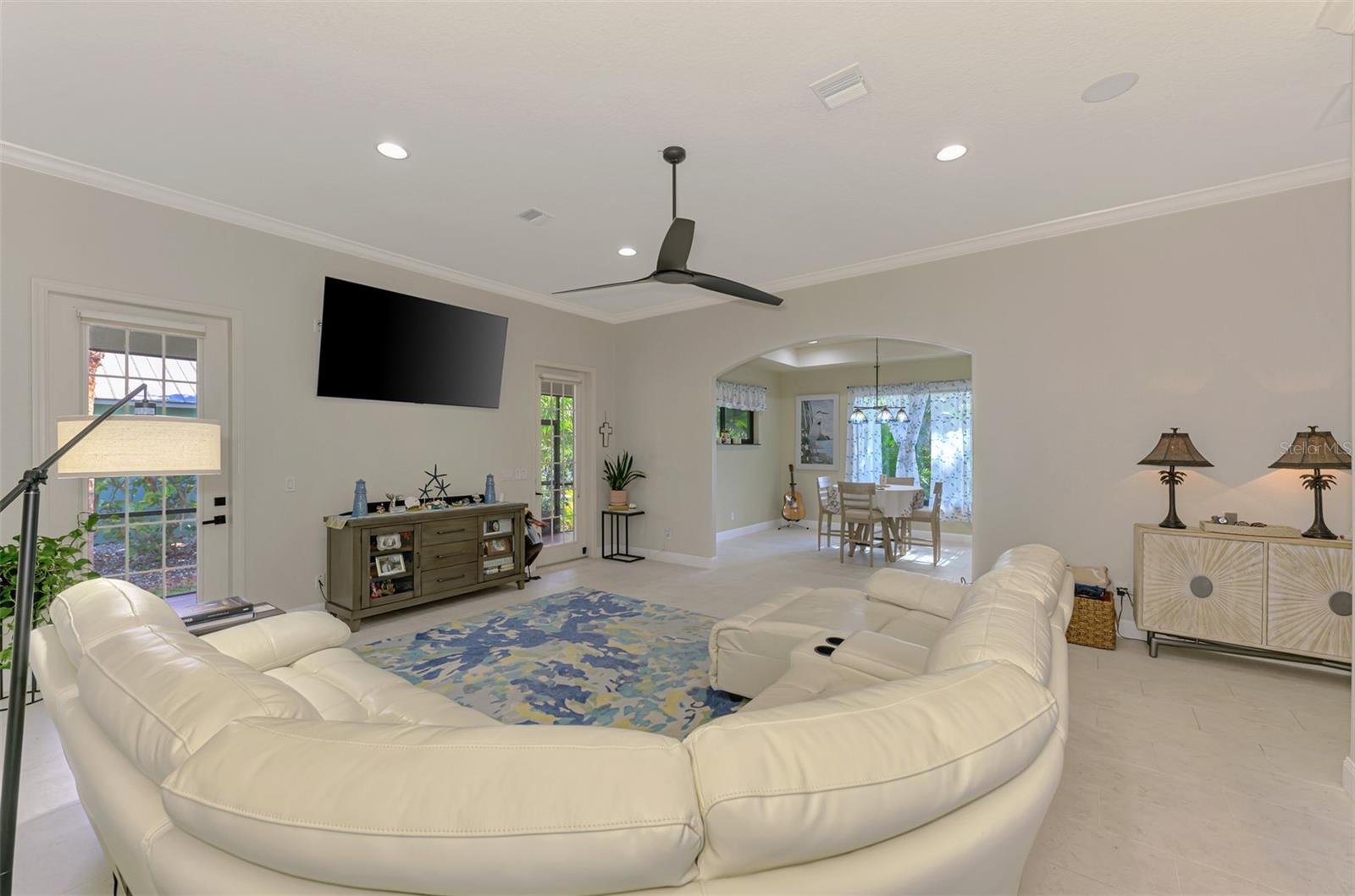 Image 15 of 55 For 408 Tortuga Drive