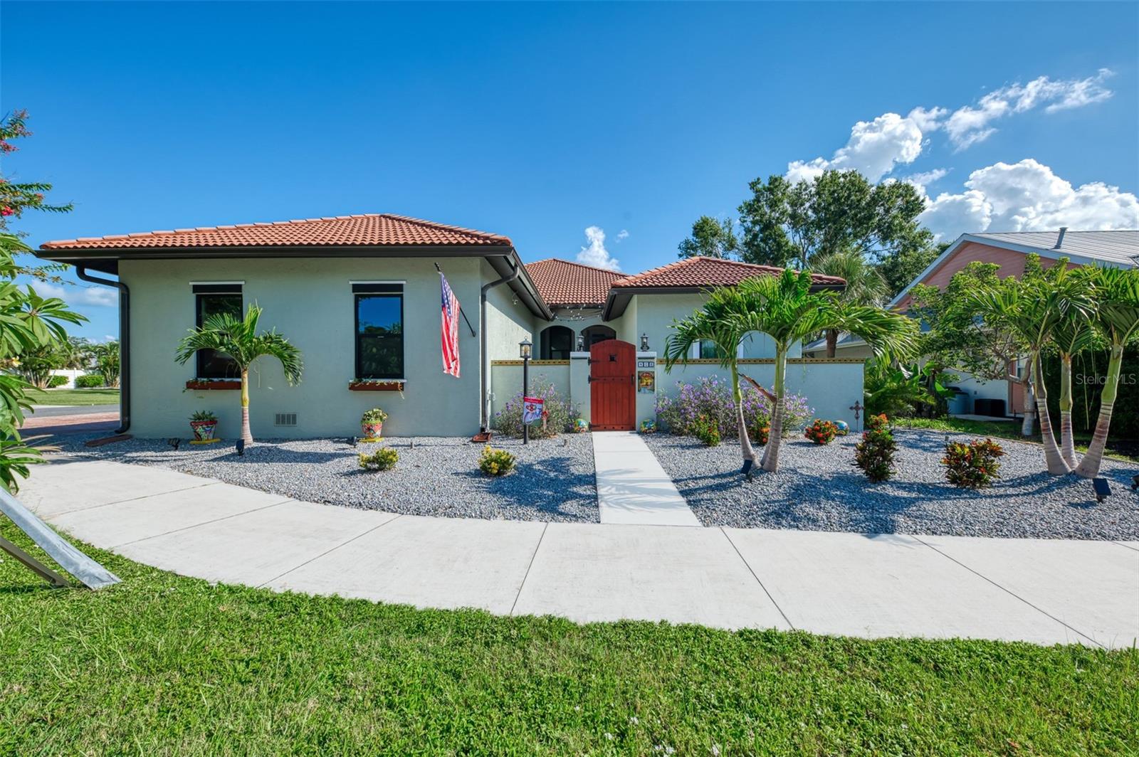 Image 3 of 55 For 408 Tortuga Drive
