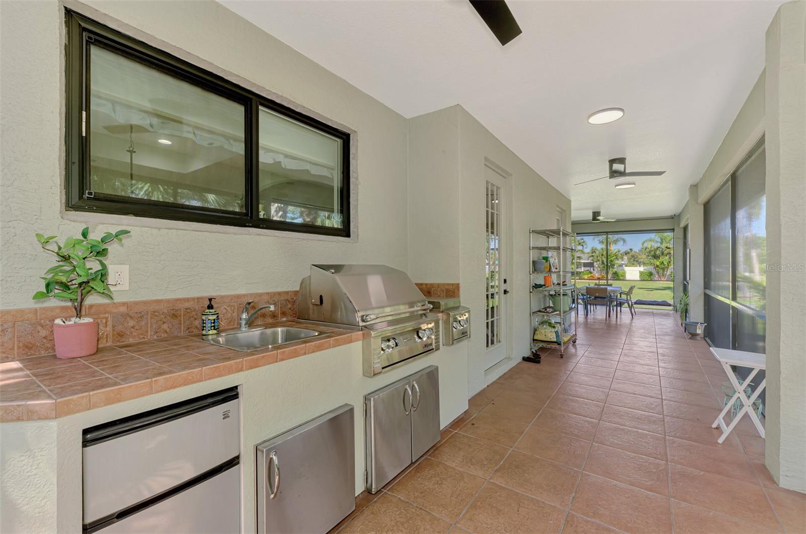 Image 5 of 55 For 408 Tortuga Drive