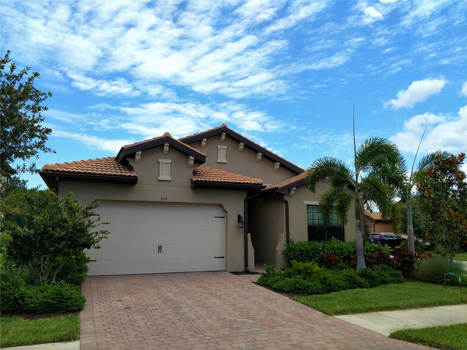 Details for 654 Resolute Street, NOKOMIS, FL 34275
