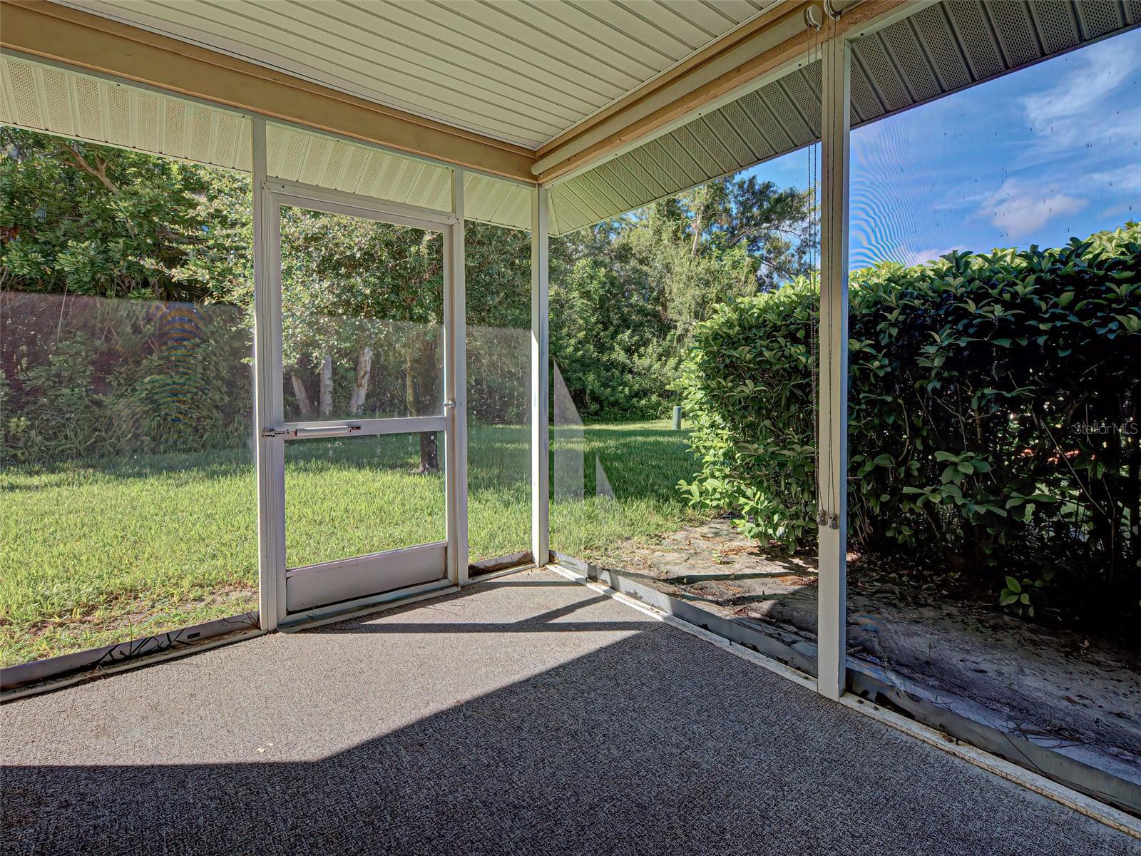 Image 36 of 56 For 826 Bayport Circle
