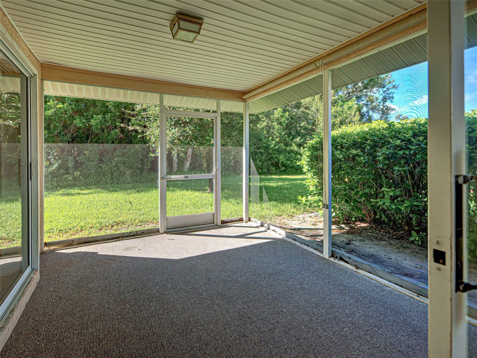 Image 37 of 56 For 826 Bayport Circle