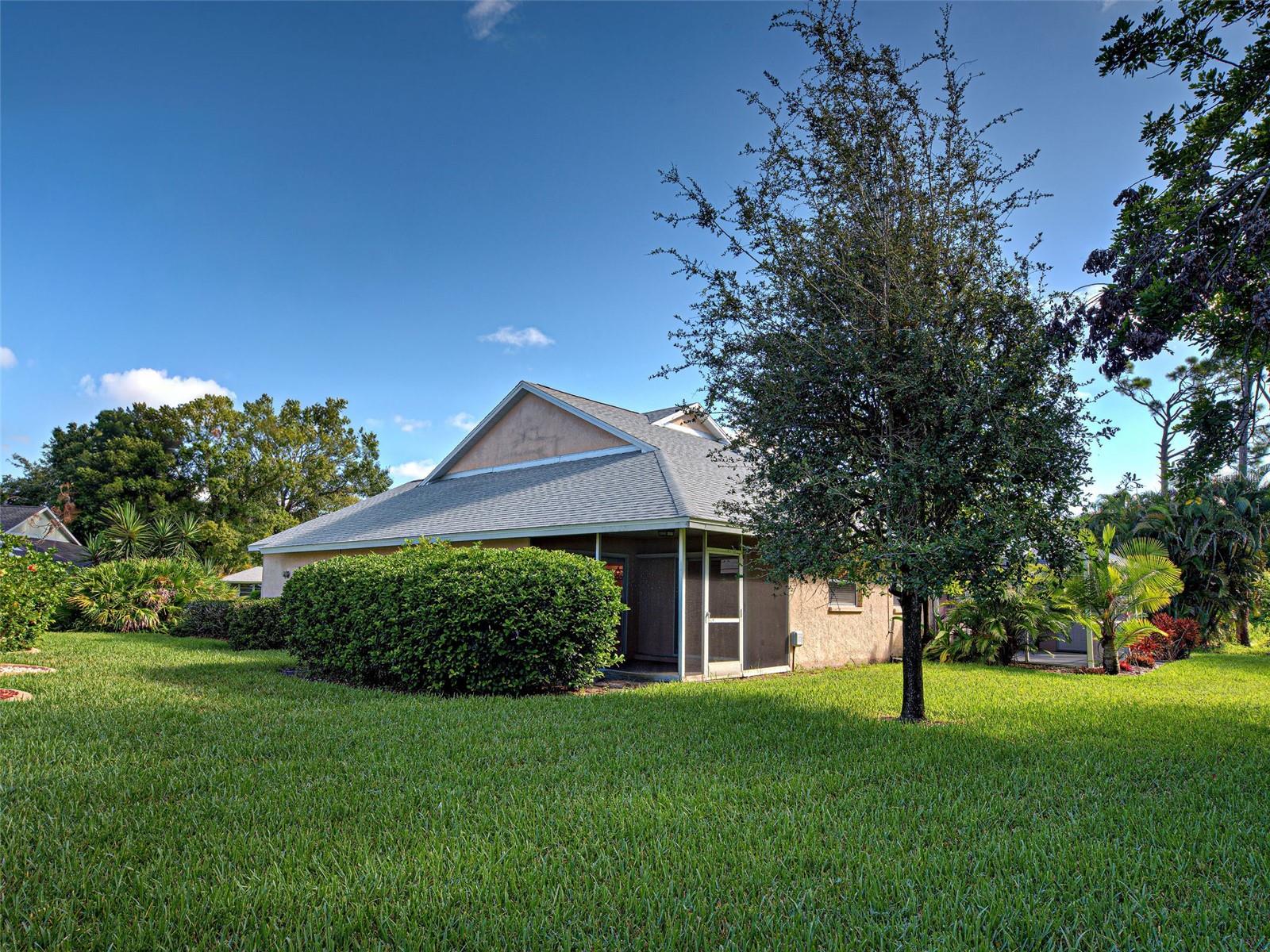 Image 41 of 56 For 826 Bayport Circle
