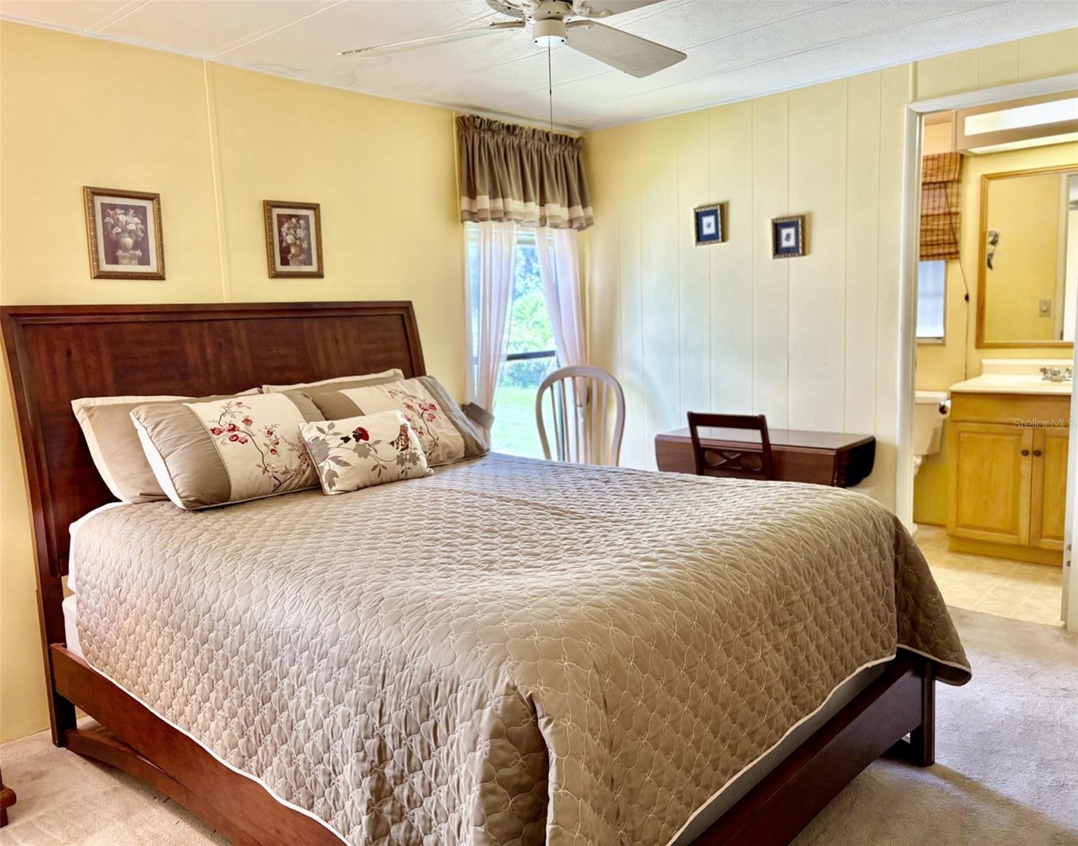 Image 23 of 69 For 113 Rarotonga Road