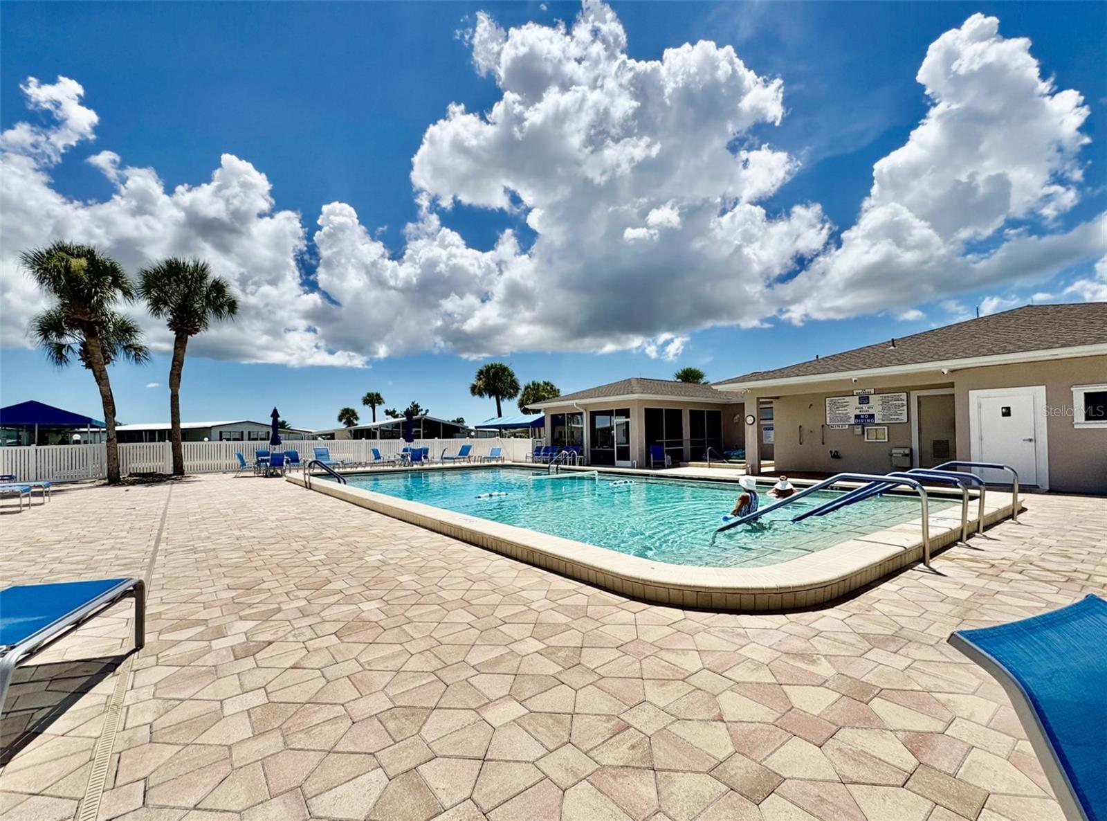 Image 38 of 69 For 113 Rarotonga Road