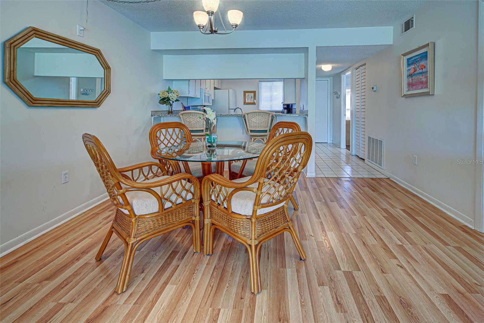 Image 15 of 56 For 658 Bird Bay Circle 12