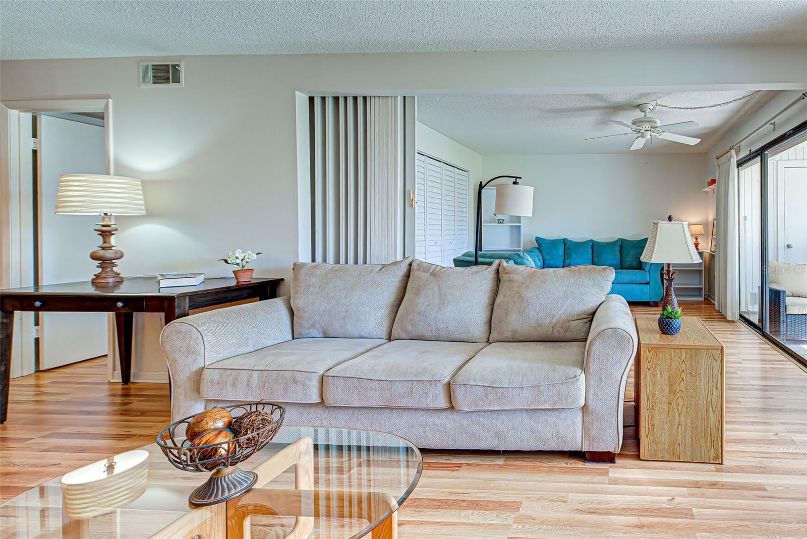 Image 16 of 56 For 658 Bird Bay Circle 12