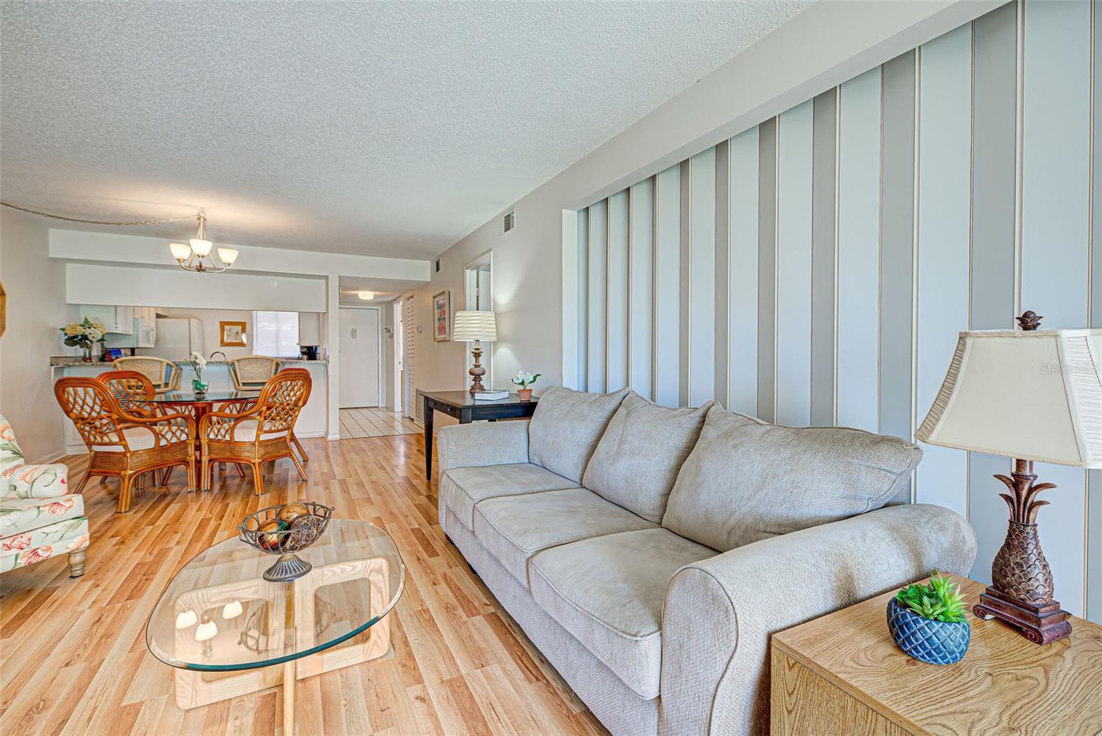 Image 18 of 56 For 658 Bird Bay Circle 12