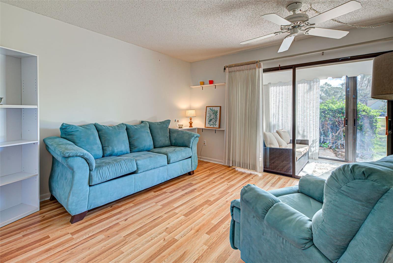 Image 21 of 56 For 658 Bird Bay Circle 12