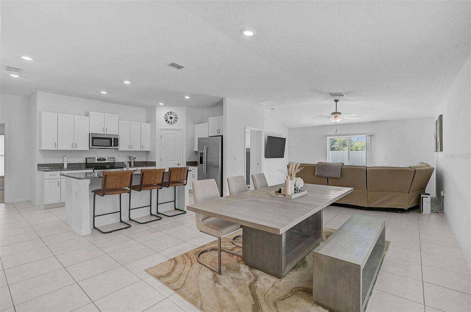 Image 2 of 46 For 5472 Blue Azure Drive