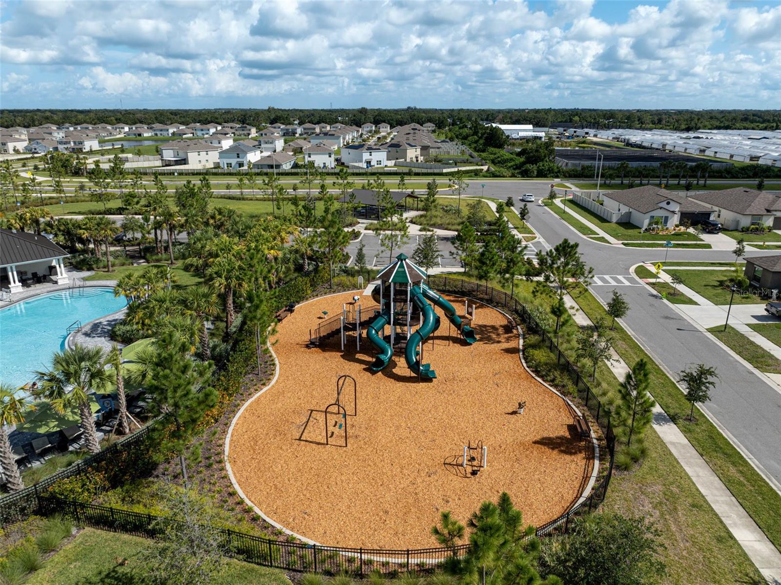 Image 38 of 46 For 5472 Blue Azure Drive