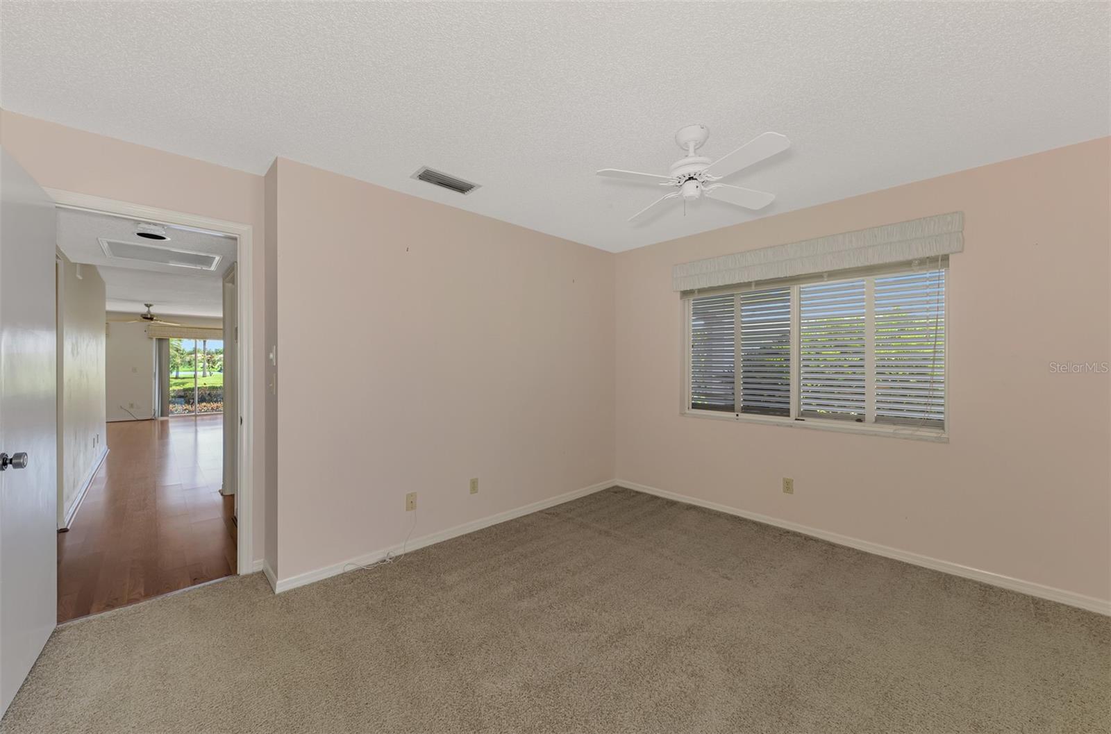 Image 30 of 58 For 420 Wexford Circle 124