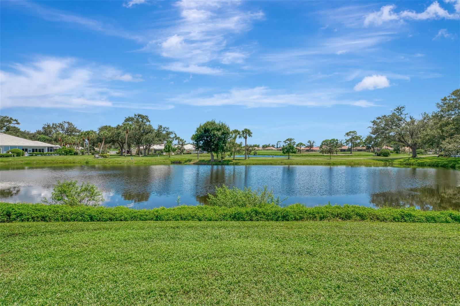 Image 40 of 58 For 420 Wexford Circle 124