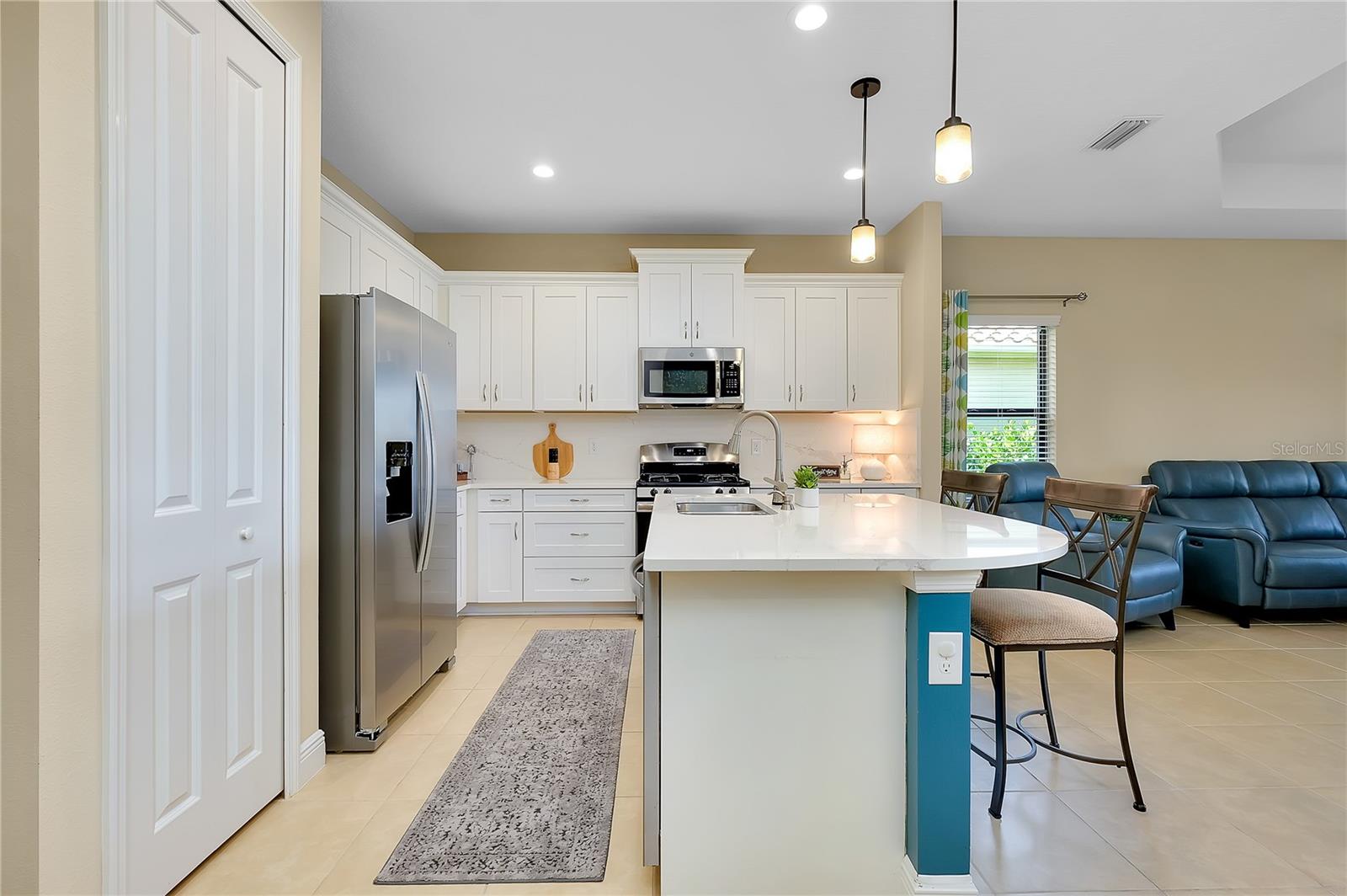 Image 11 of 59 For 21629 Avon Park Court