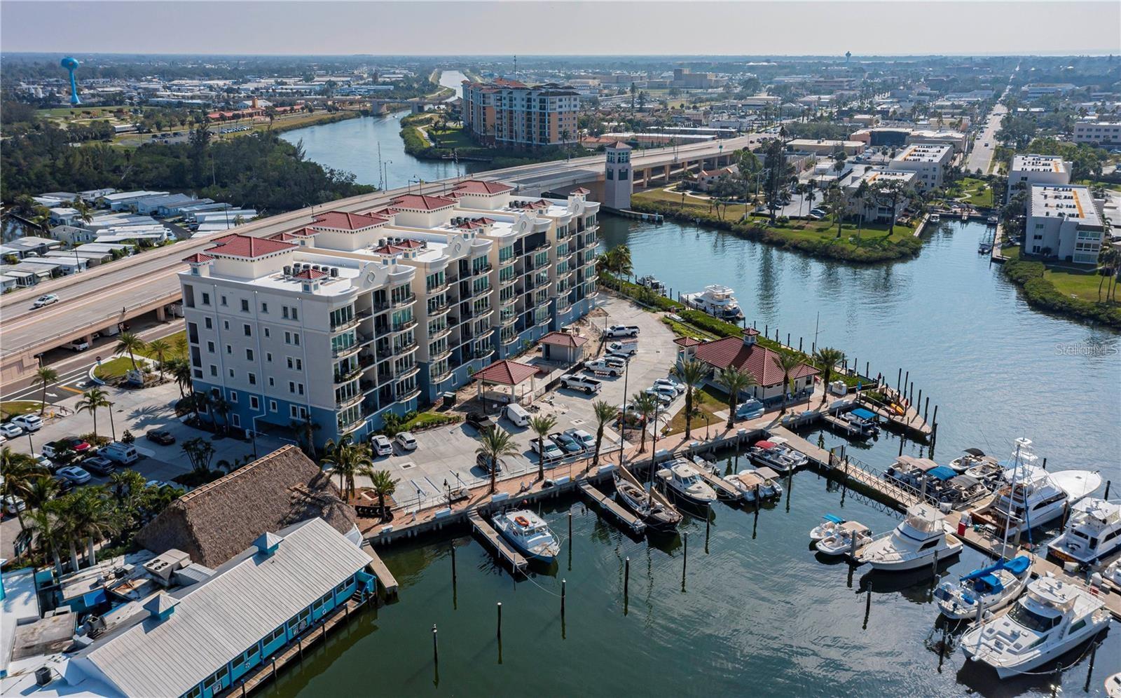 Image 2 of 55 For 503 Tamiami Trail 301