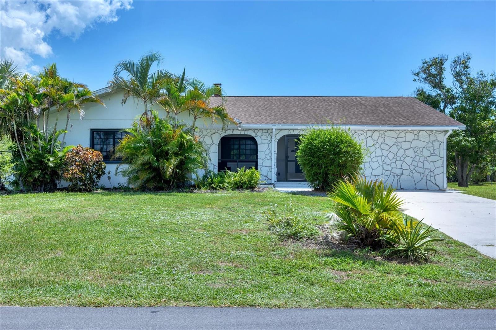 Details for 879 2nd Street, ENGLEWOOD, FL 34223