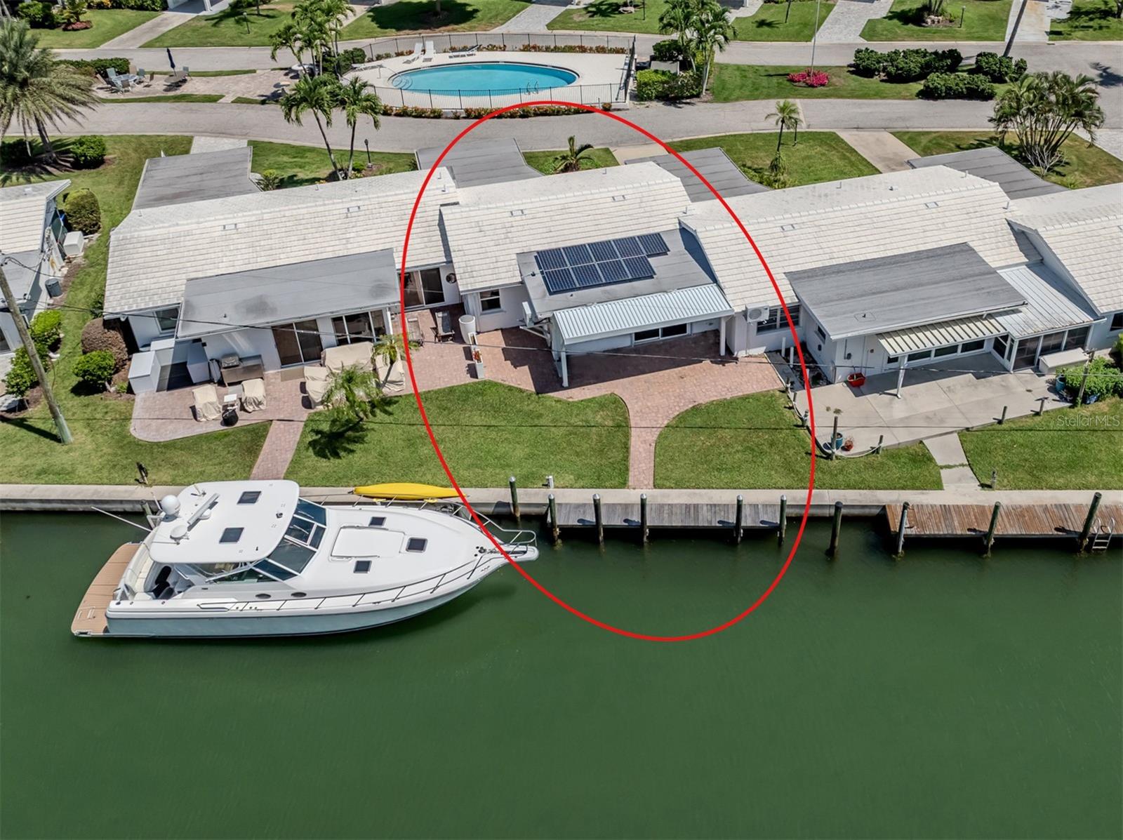 Image 40 of 79 For 853 White Cap Circle 18