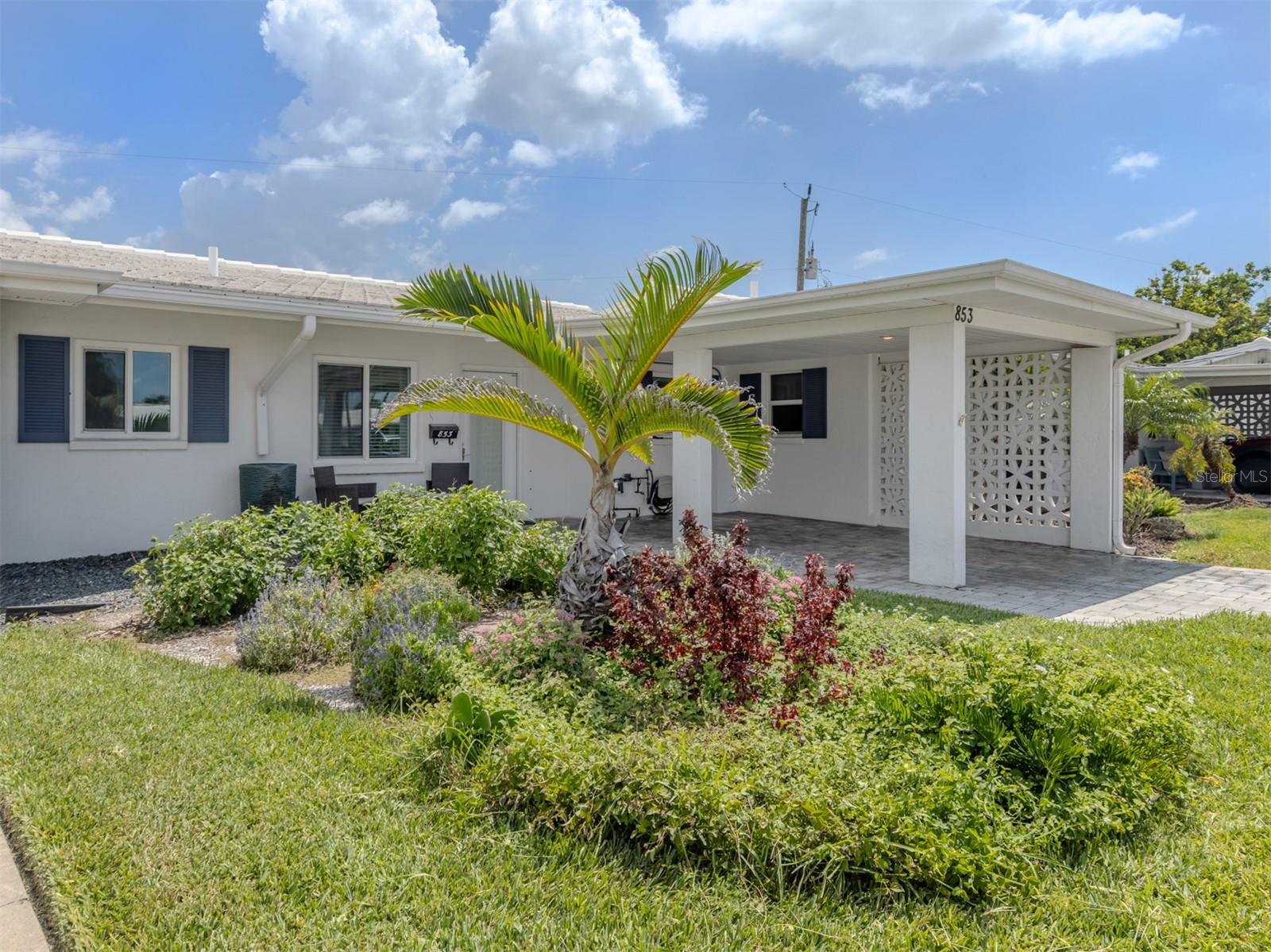 Image 6 of 79 For 853 White Cap Circle 18