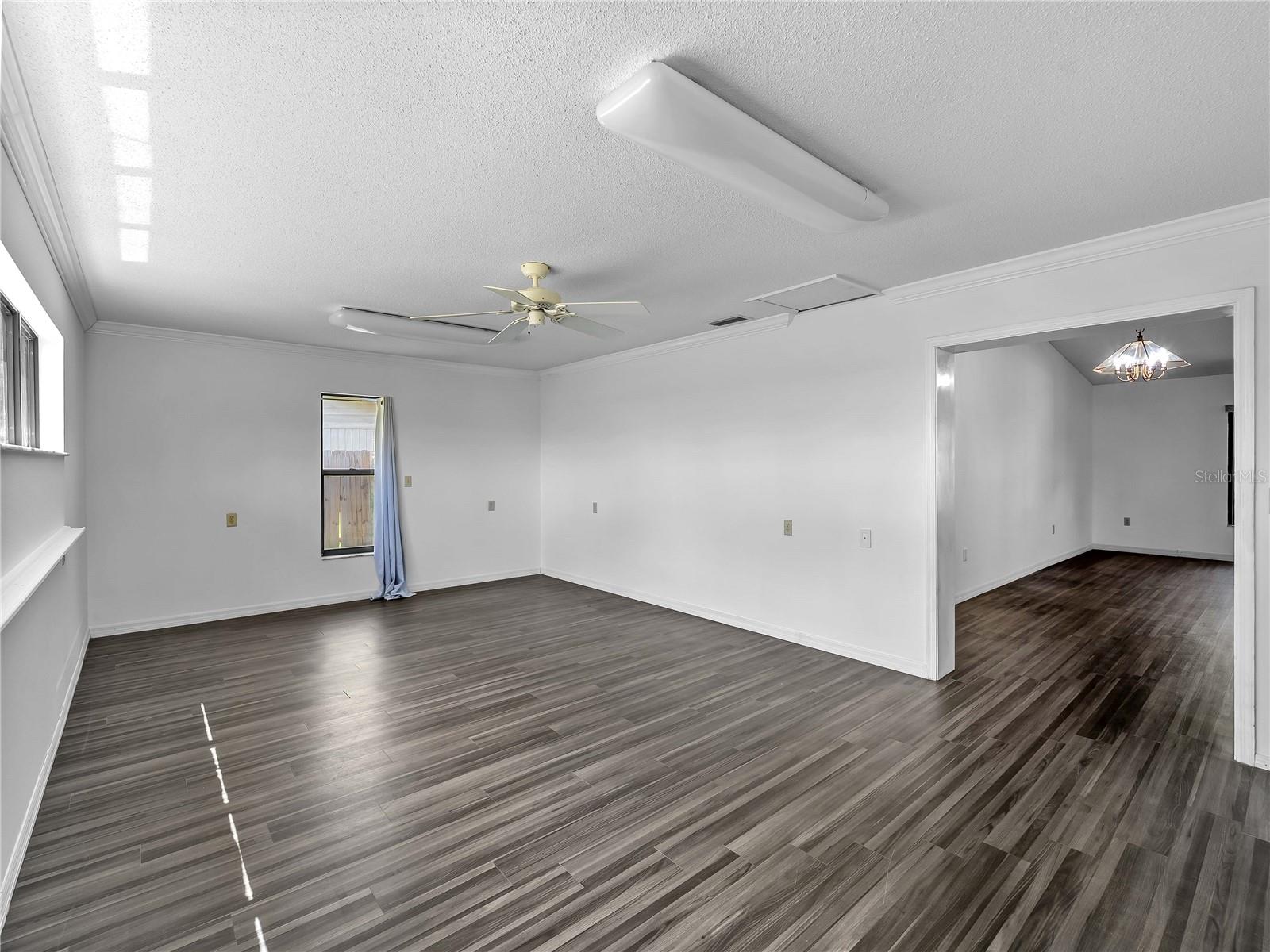 Image 18 of 43 For 8429 Cypress Lake Circle