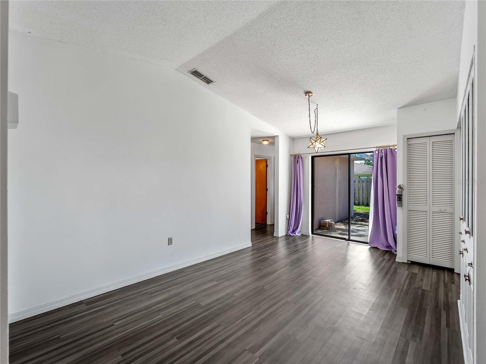 Image 20 of 43 For 8429 Cypress Lake Circle