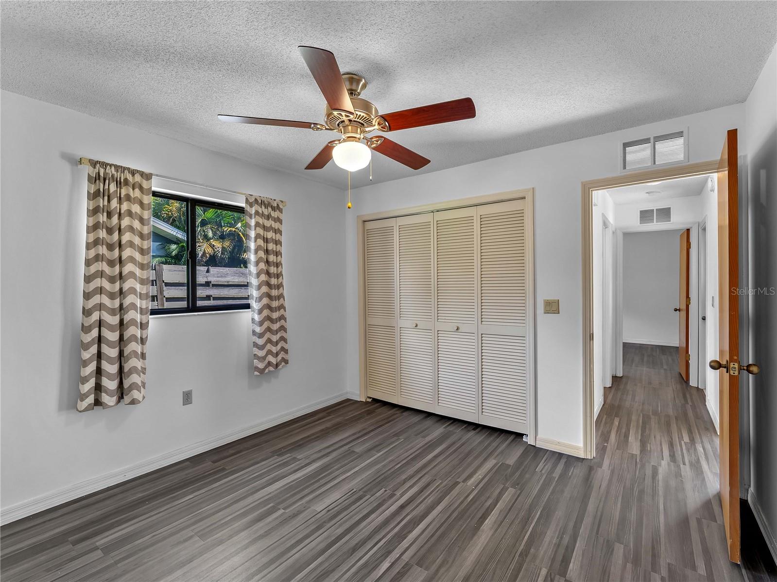 Image 27 of 43 For 8429 Cypress Lake Circle