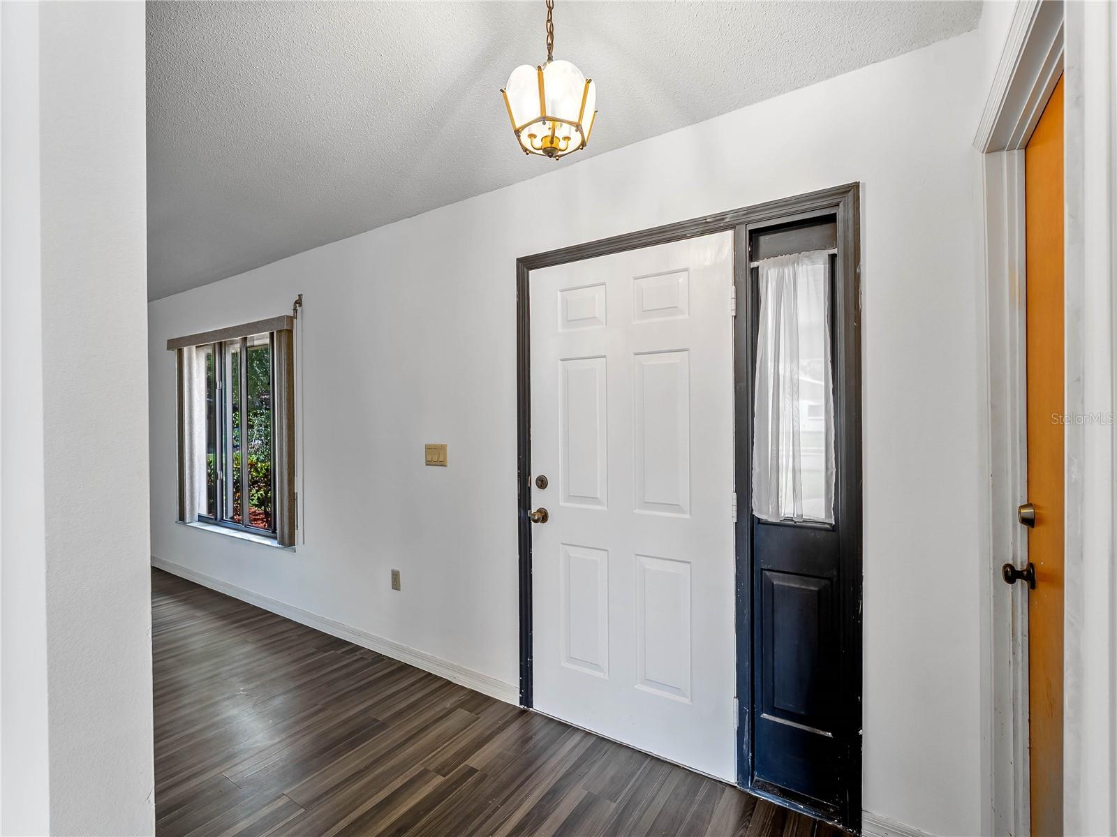 Image 30 of 43 For 8429 Cypress Lake Circle