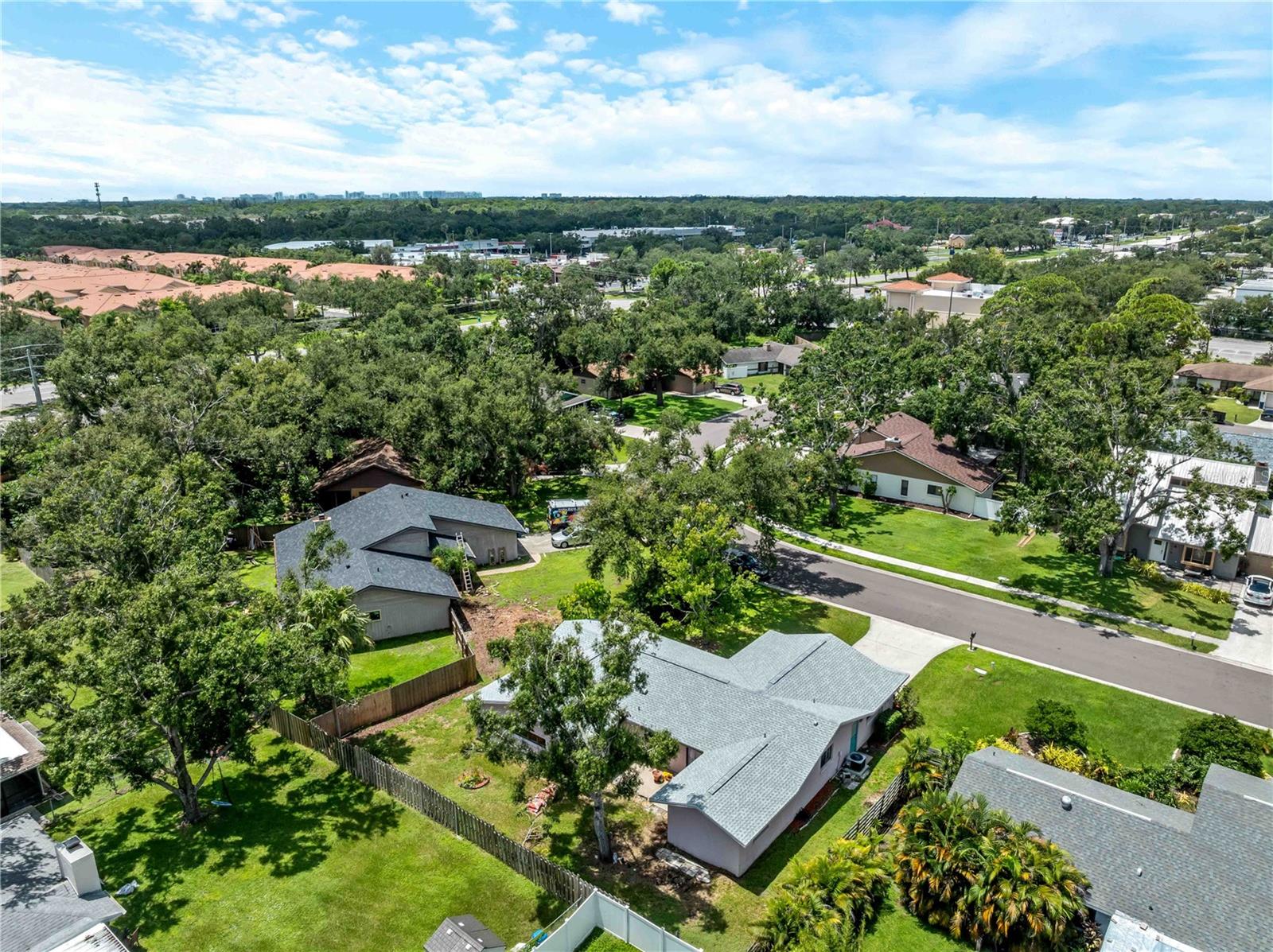 Image 35 of 43 For 8429 Cypress Lake Circle