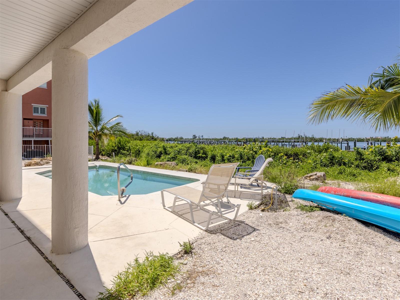 Image 31 of 60 For 1400 Beach Road 3