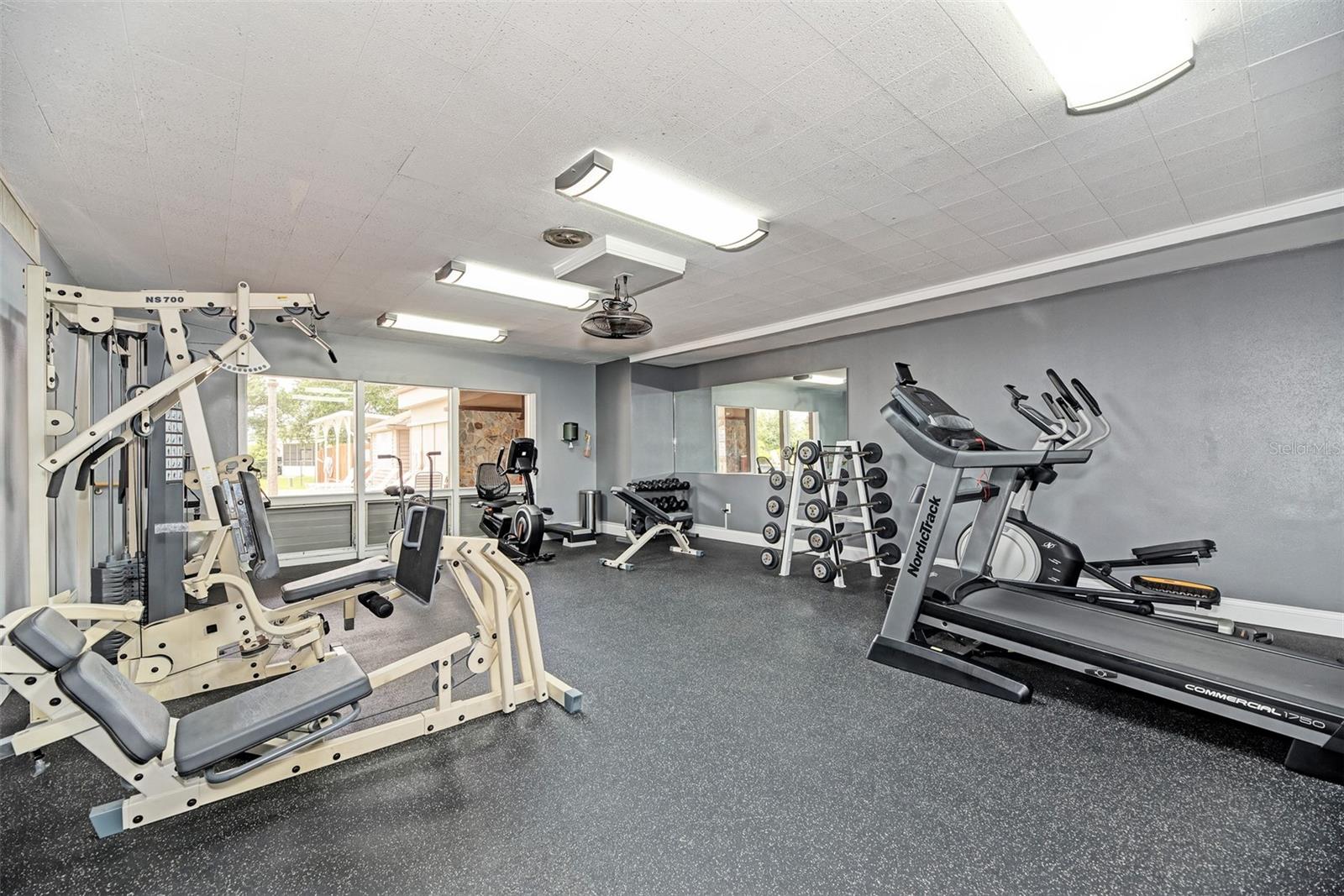 Image 69 of 79 For 6687 Hauli Court