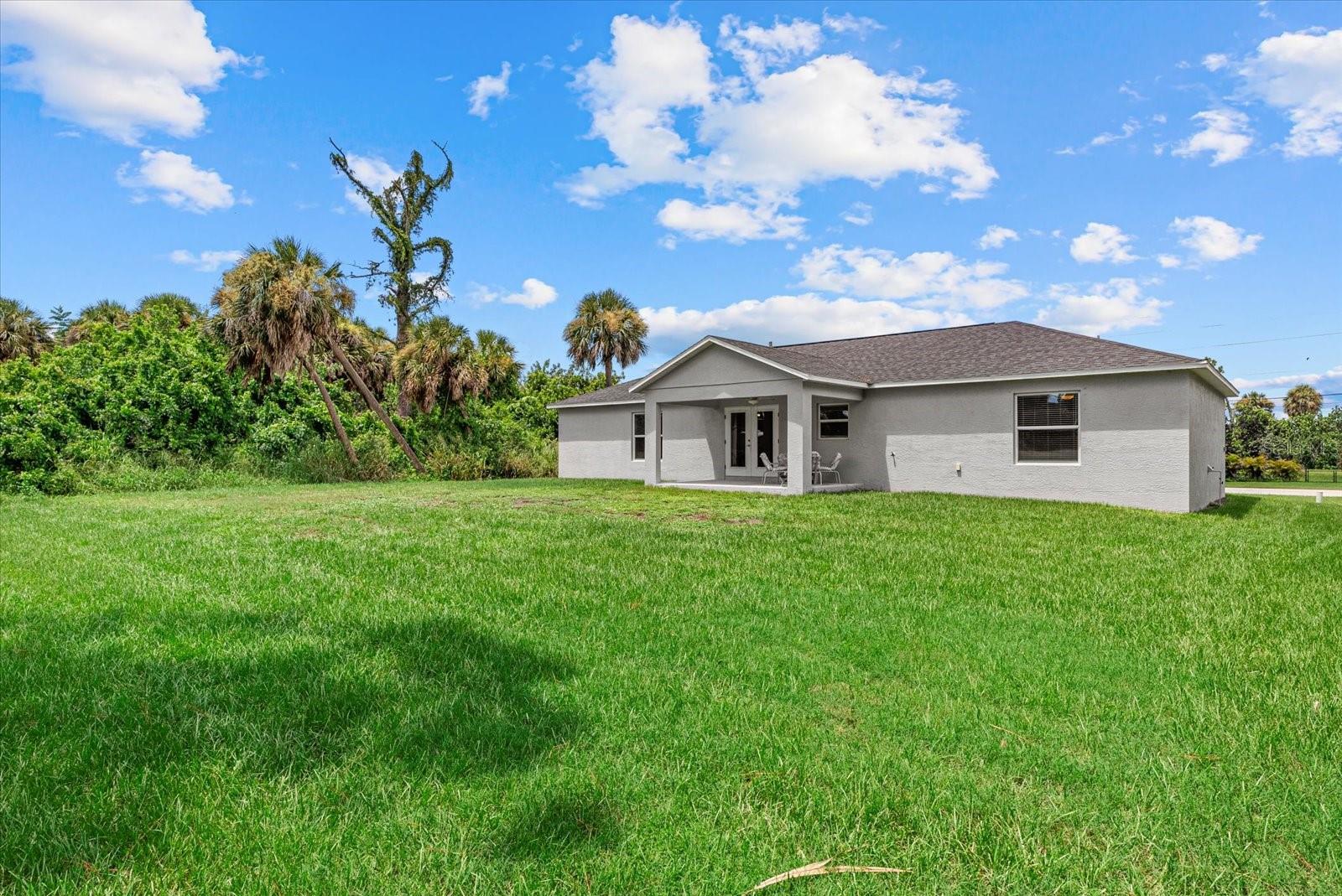 Image 21 of 28 For 11481 Willmington Boulevard