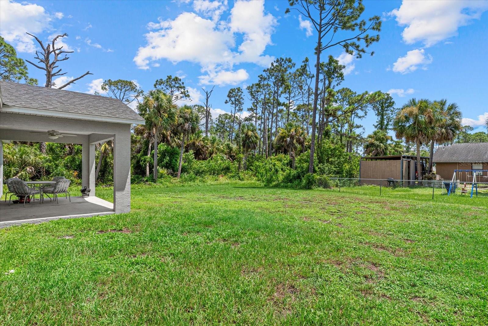 Image 23 of 28 For 11481 Willmington Boulevard