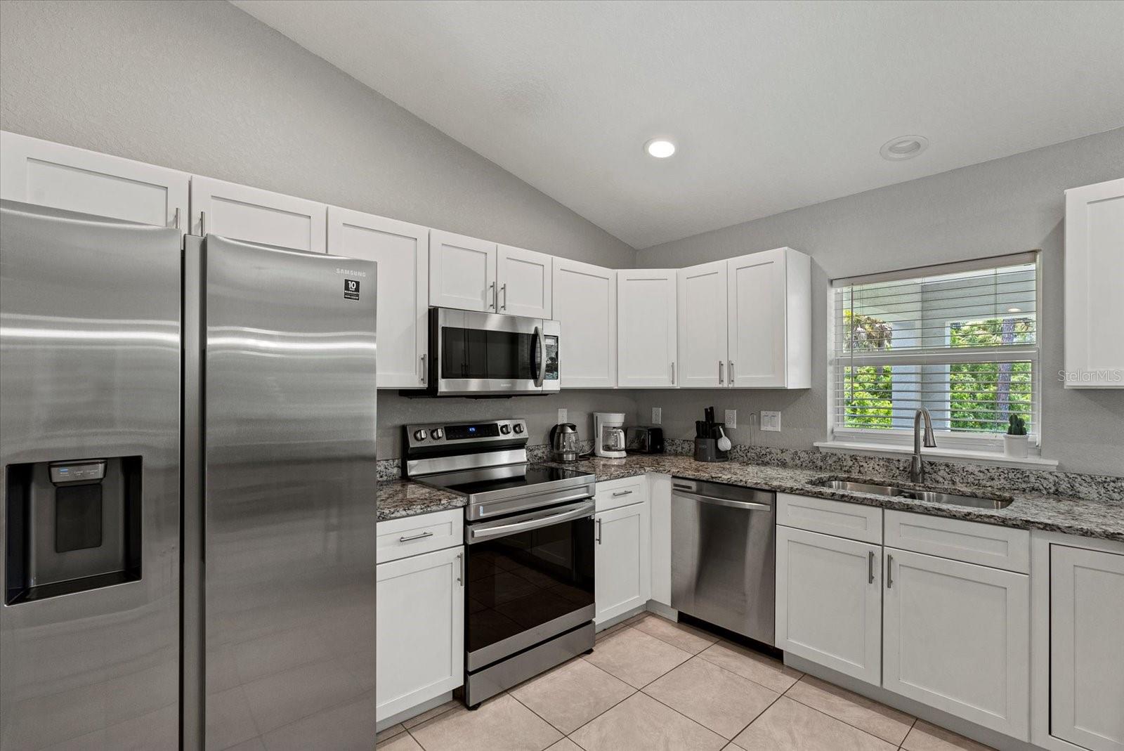 Image 9 of 28 For 11481 Willmington Boulevard