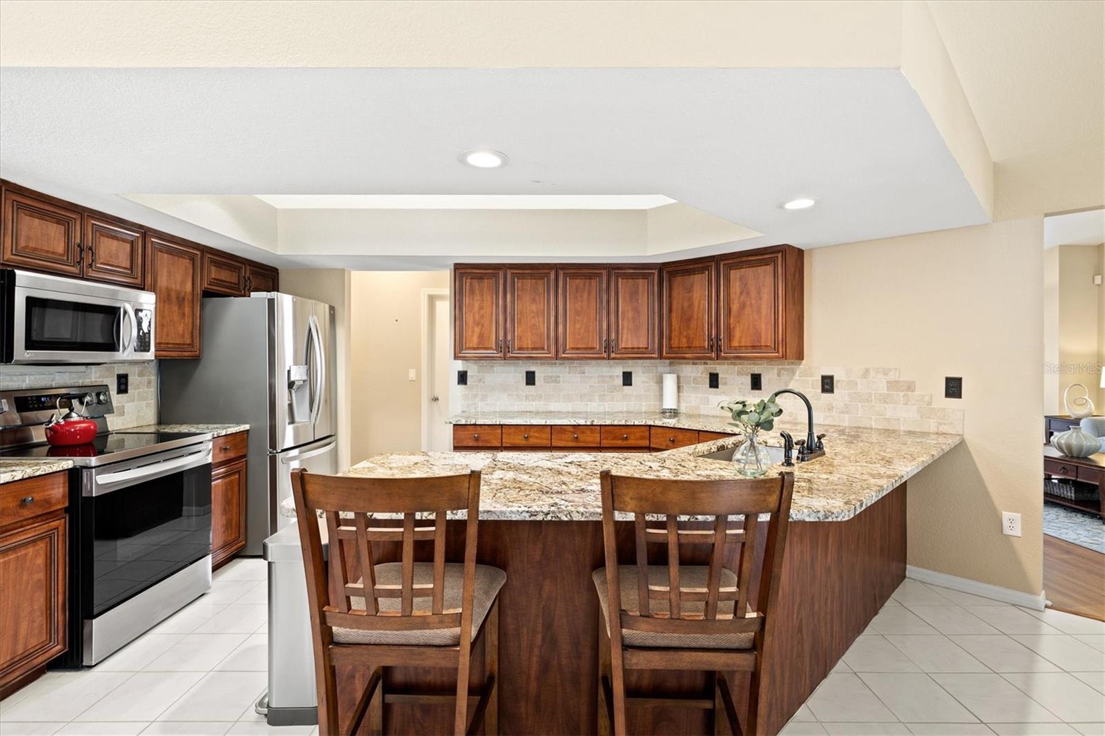 Image 22 of 92 For 20330 Emerald Avenue