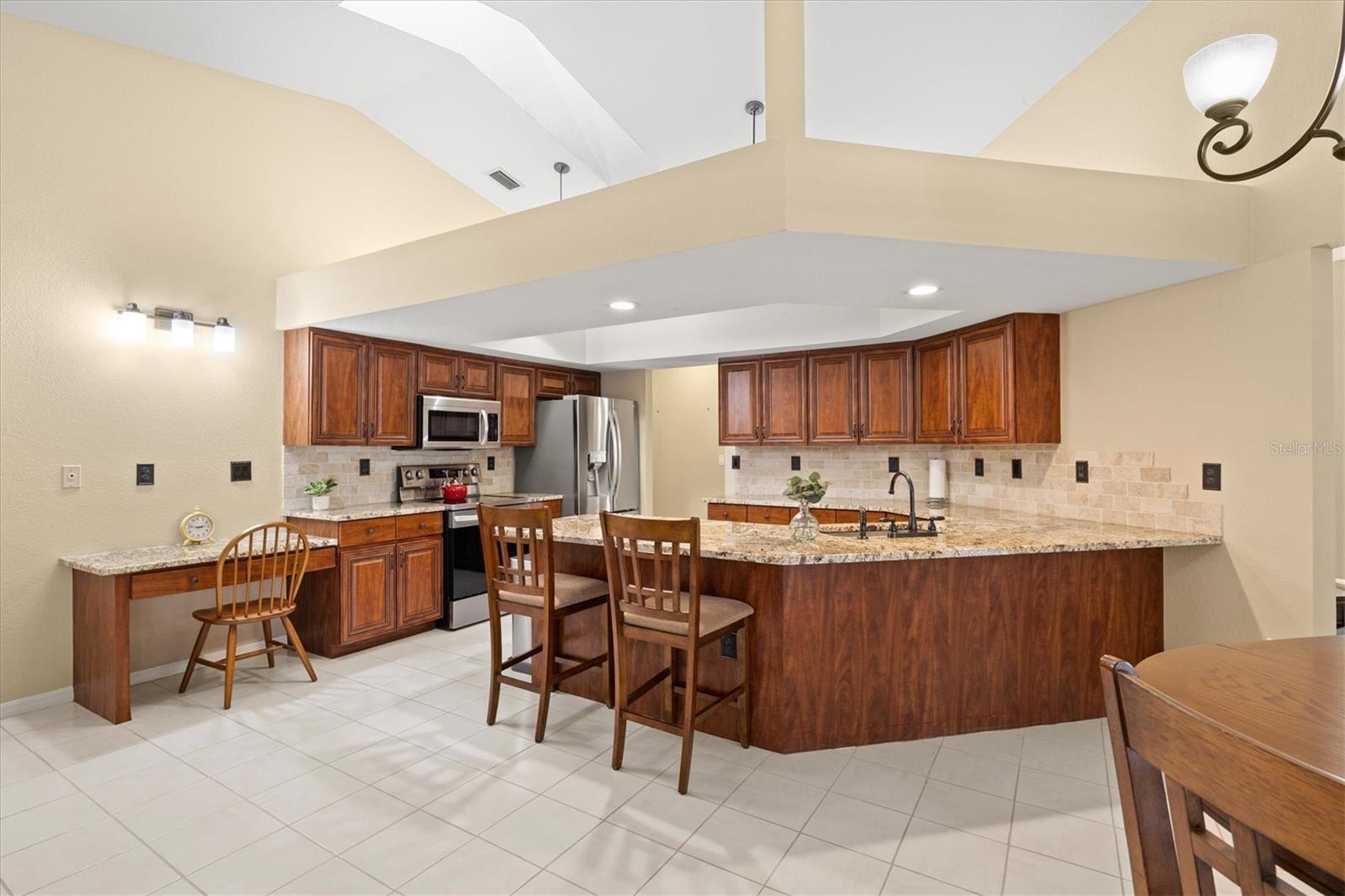 Image 23 of 92 For 20330 Emerald Avenue