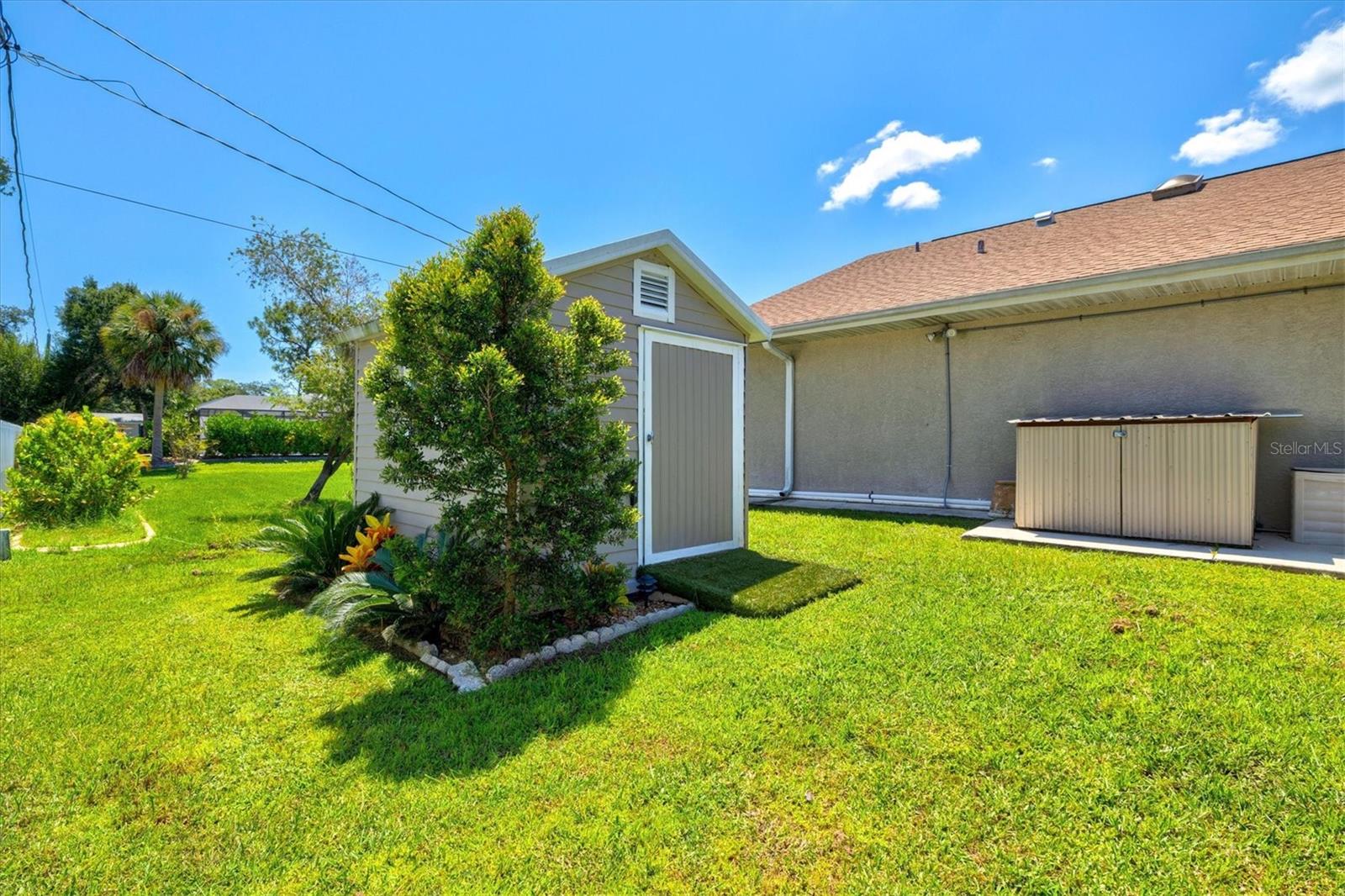 Image 53 of 92 For 20330 Emerald Avenue