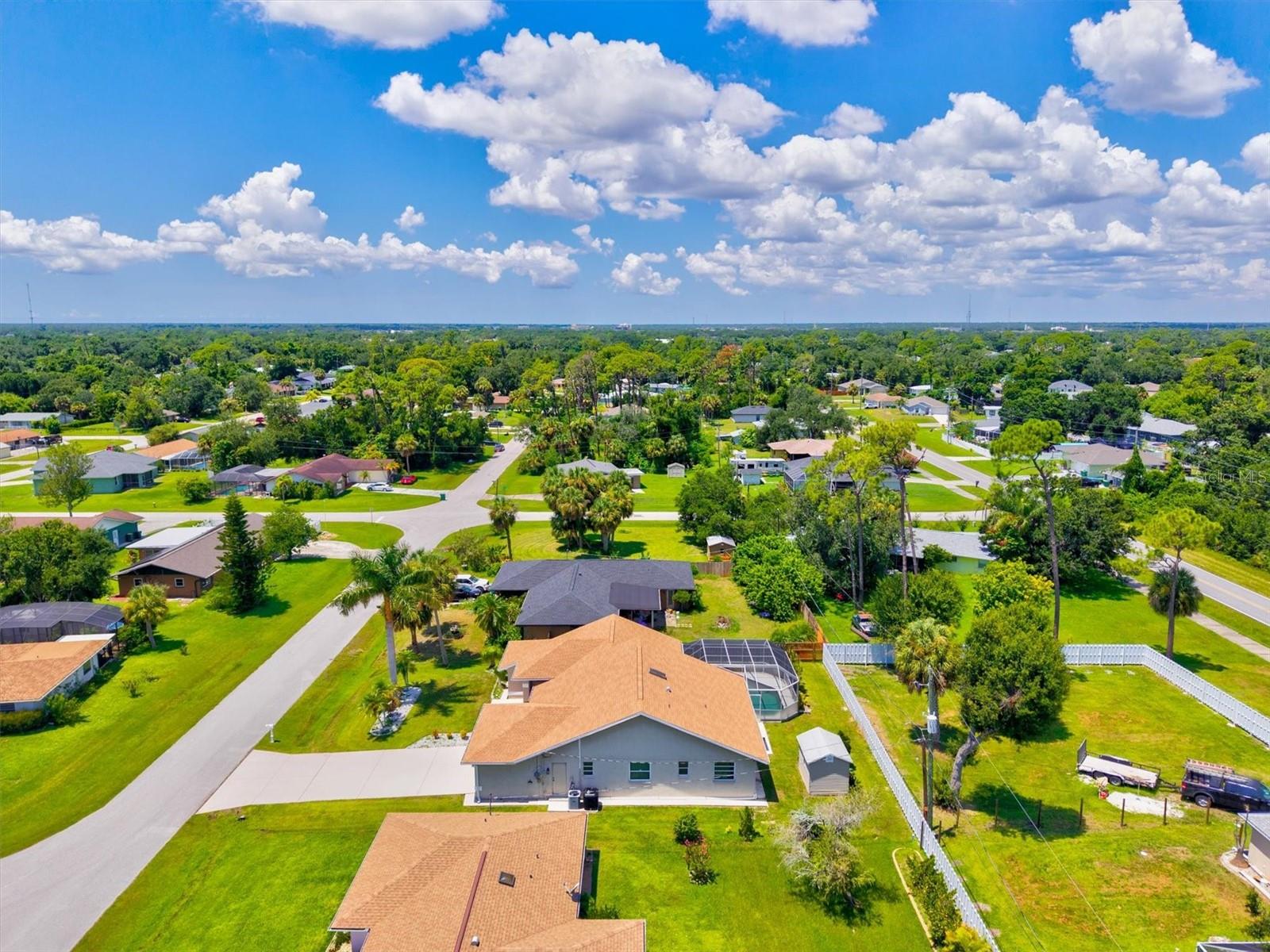 Image 57 of 92 For 20330 Emerald Avenue