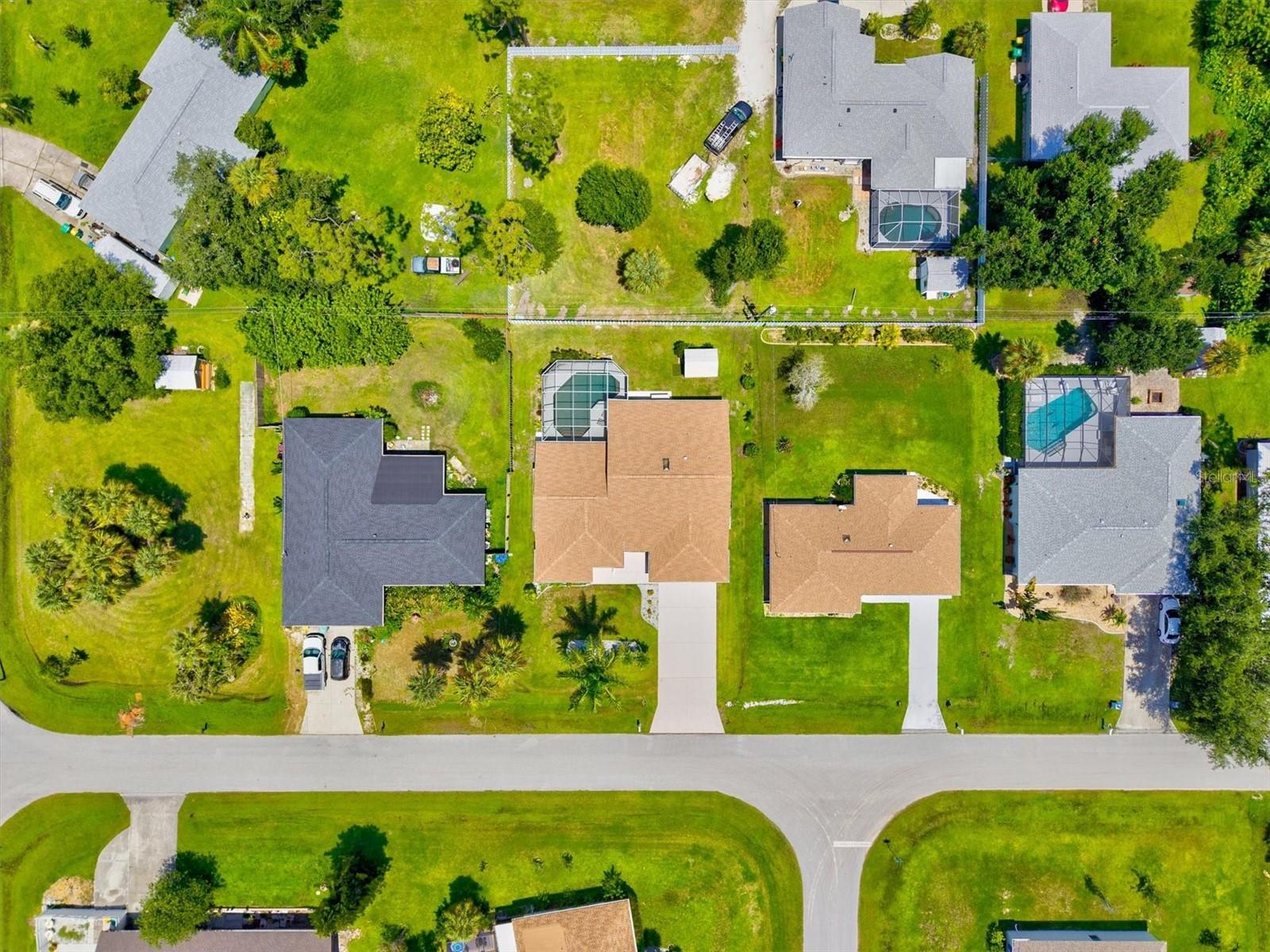 Image 61 of 92 For 20330 Emerald Avenue