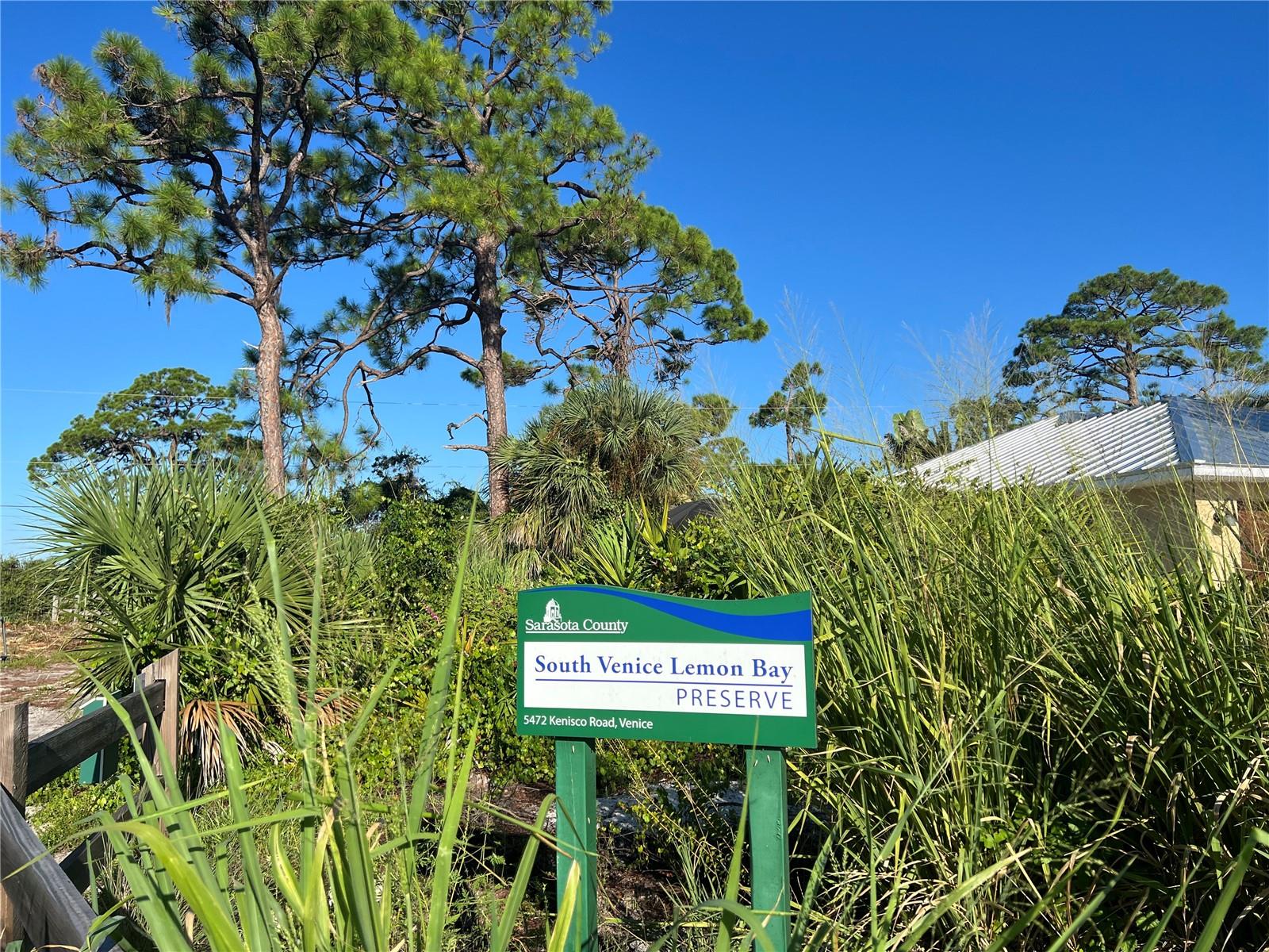 Image 7 of 16 For  Euclid Road 