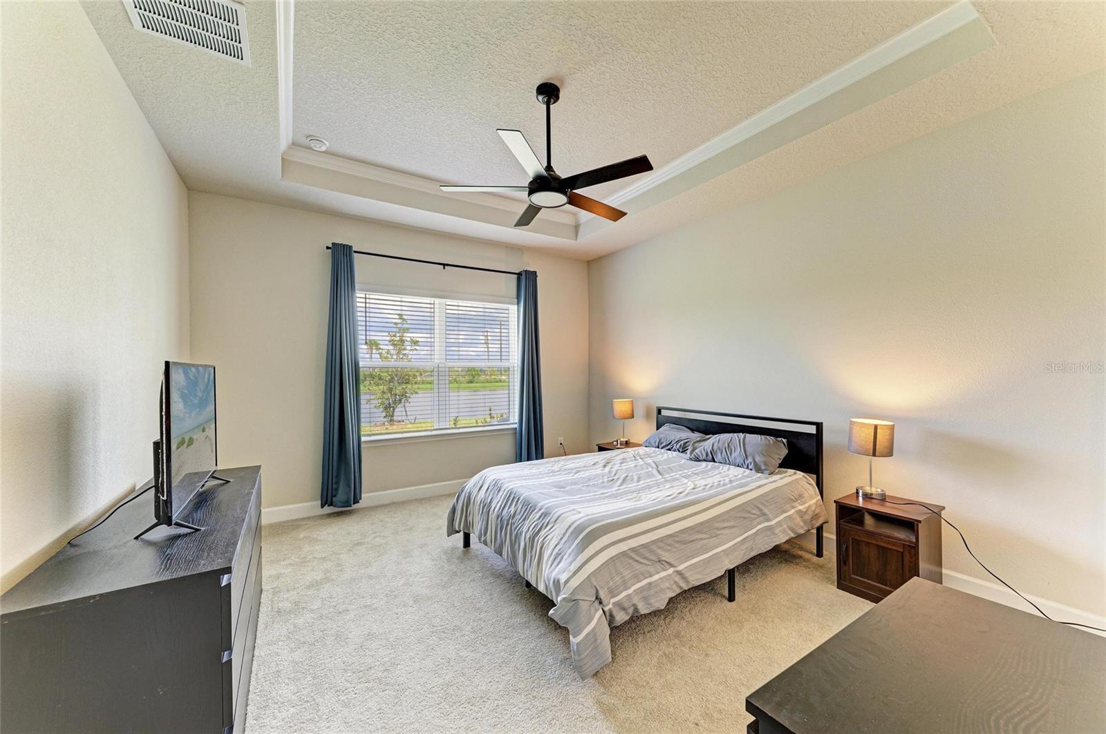 Image 19 of 51 For 9814 Daybreak Glen