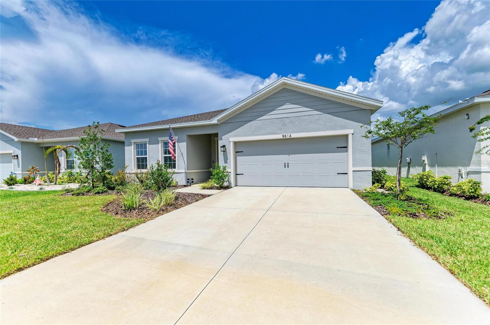 Image 3 of 51 For 9814 Daybreak Glen