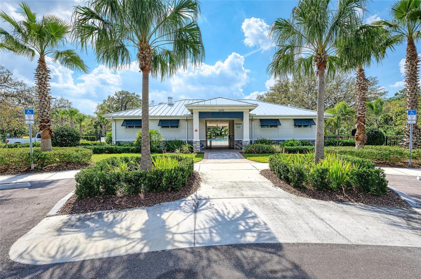 Image 45 of 51 For 9814 Daybreak Glen