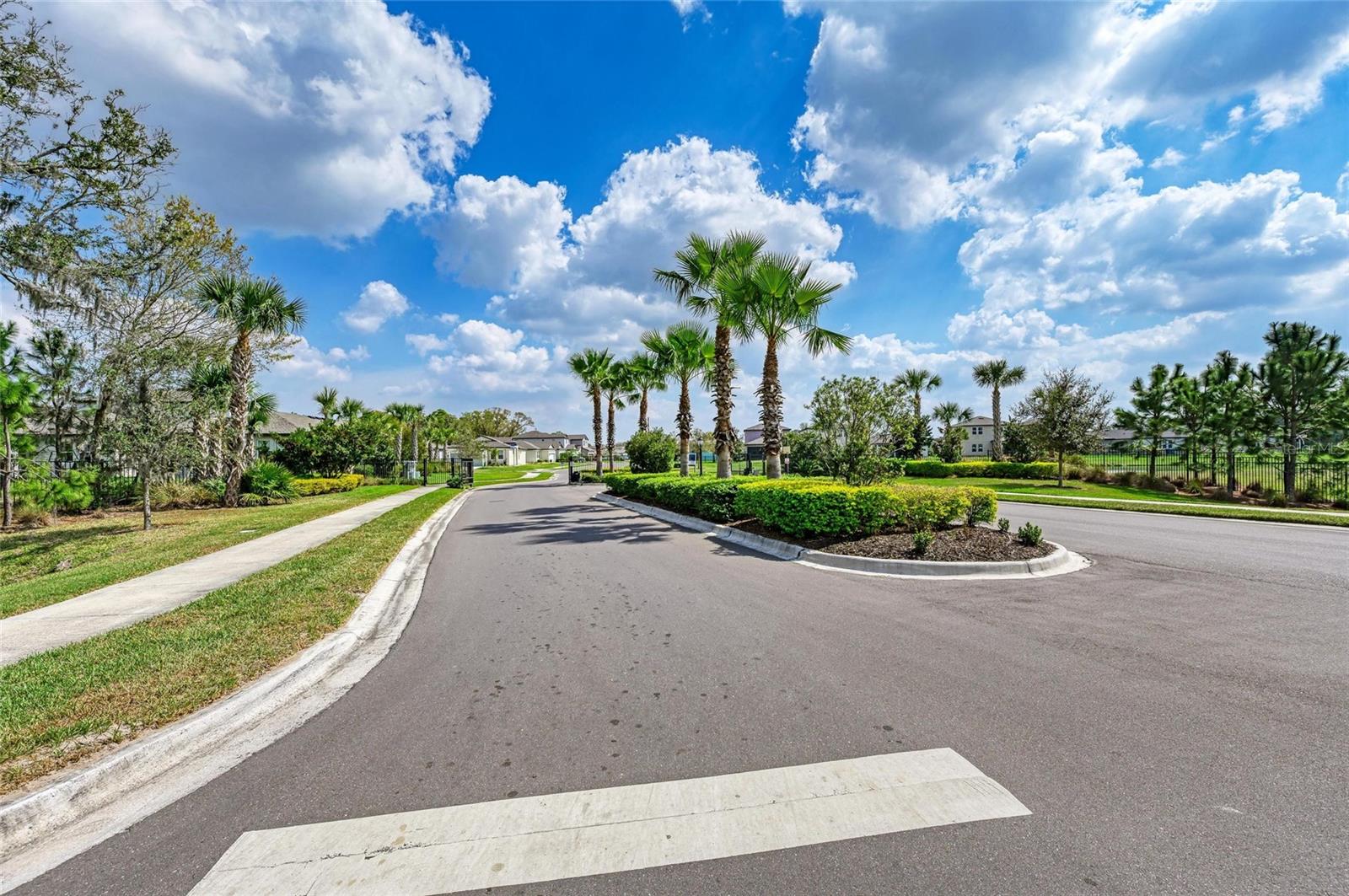 Image 46 of 51 For 9814 Daybreak Glen