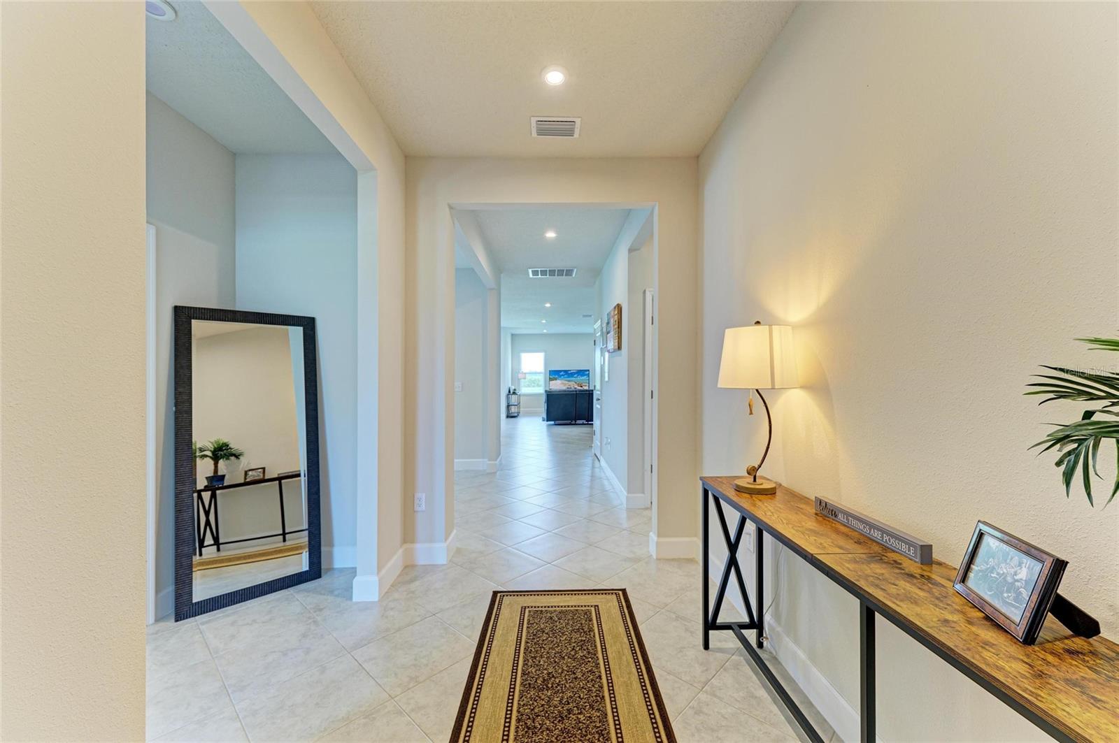 Image 5 of 51 For 9814 Daybreak Glen