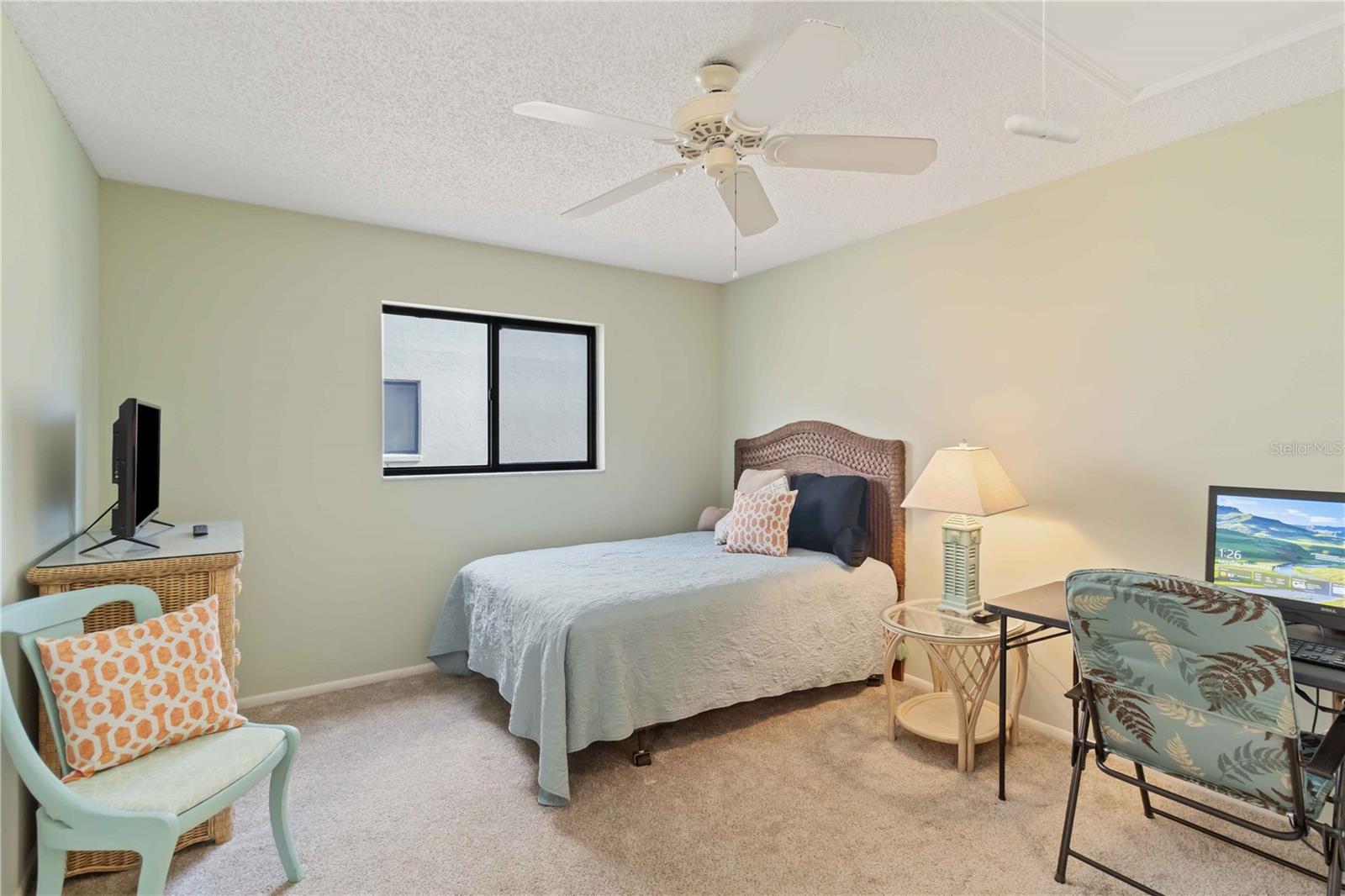 Image 17 of 27 For 1743 Lake Place 1743c