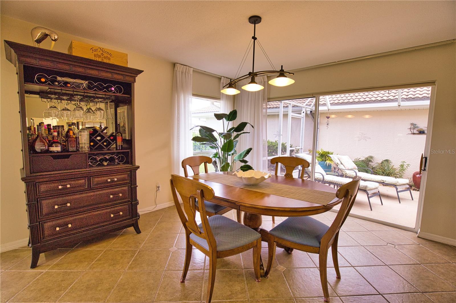 Image 10 of 54 For 735 Carnoustie Terrace 18
