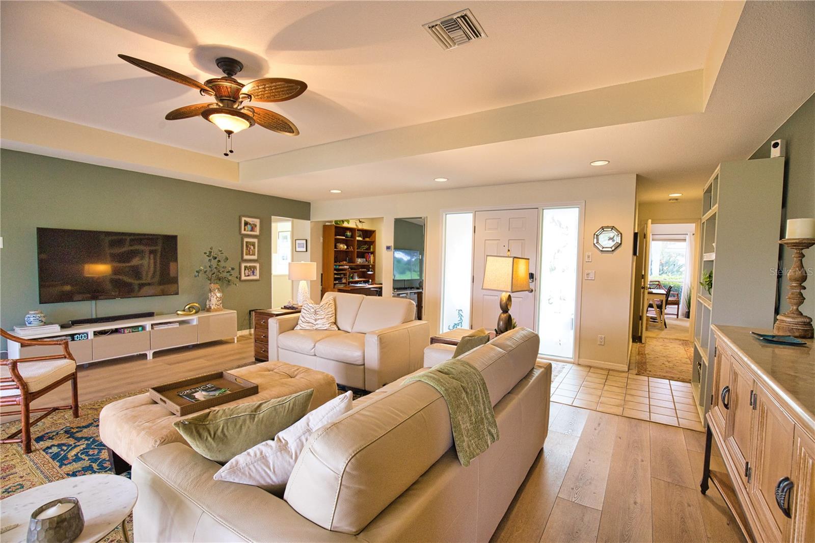 Image 4 of 54 For 735 Carnoustie Terrace 18